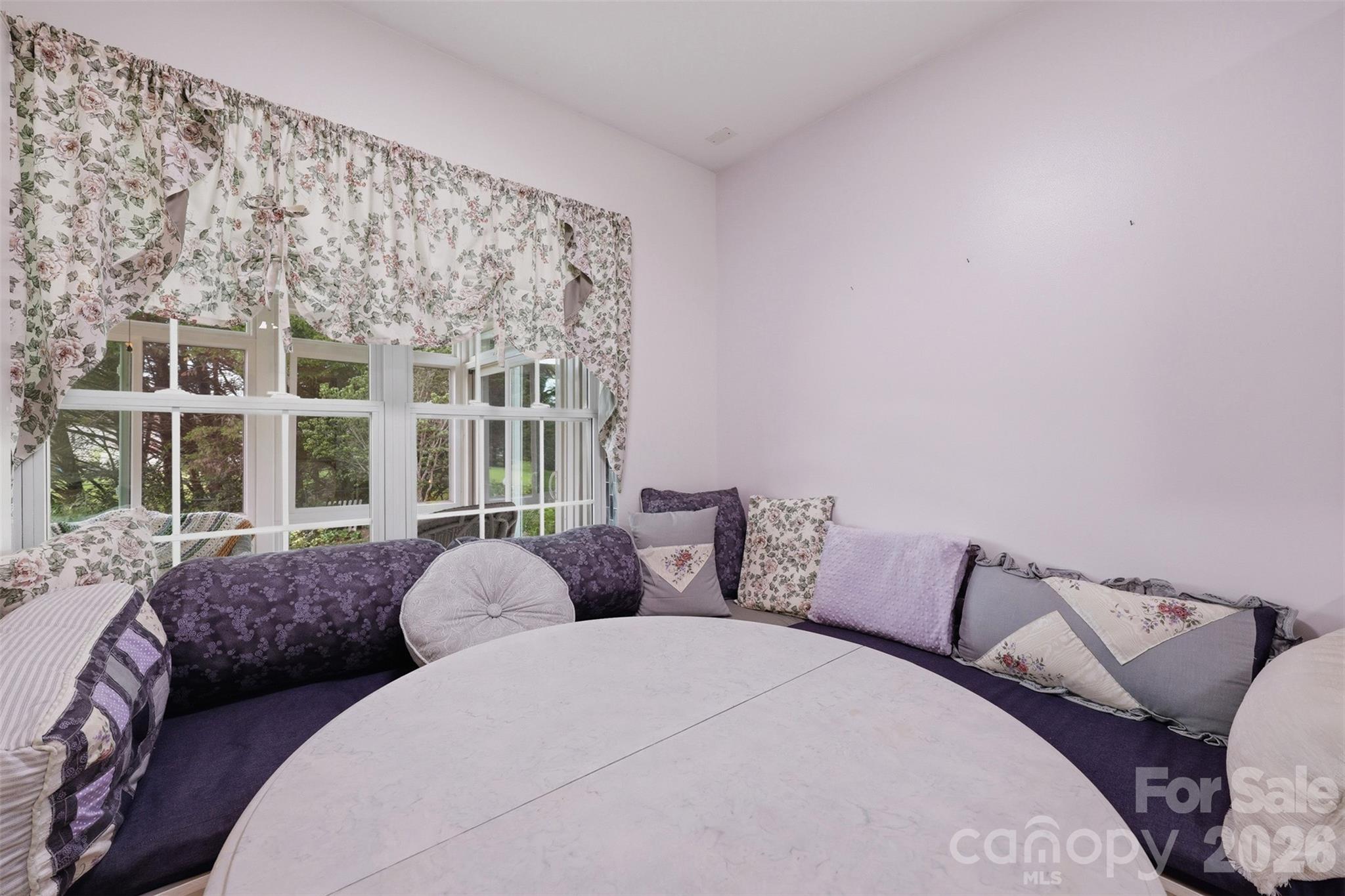 38 A Avenue — Taylorsville