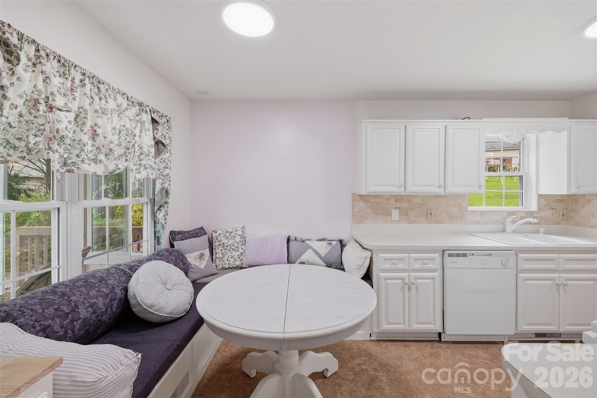 38 A Avenue — Taylorsville