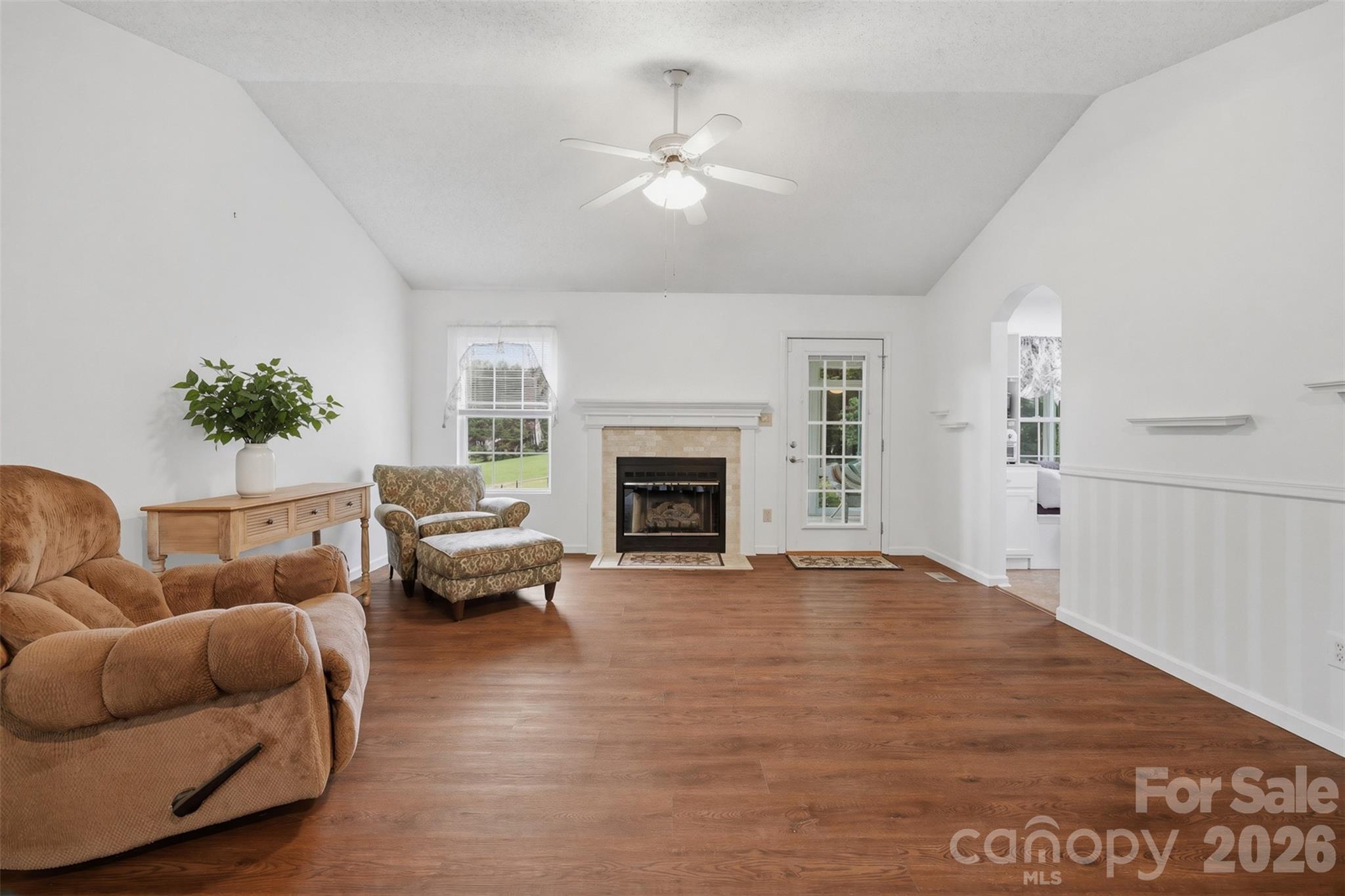 38 A Avenue — Taylorsville