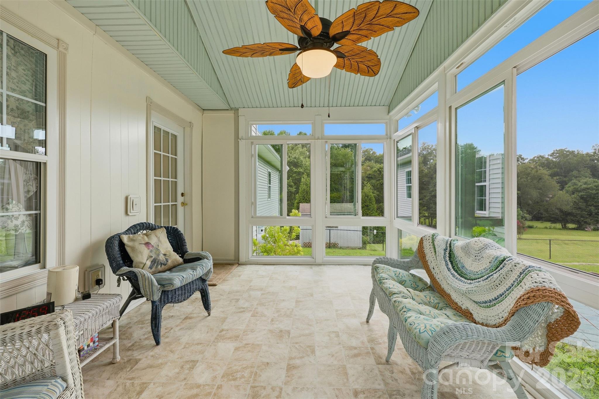 38 A Avenue — Taylorsville