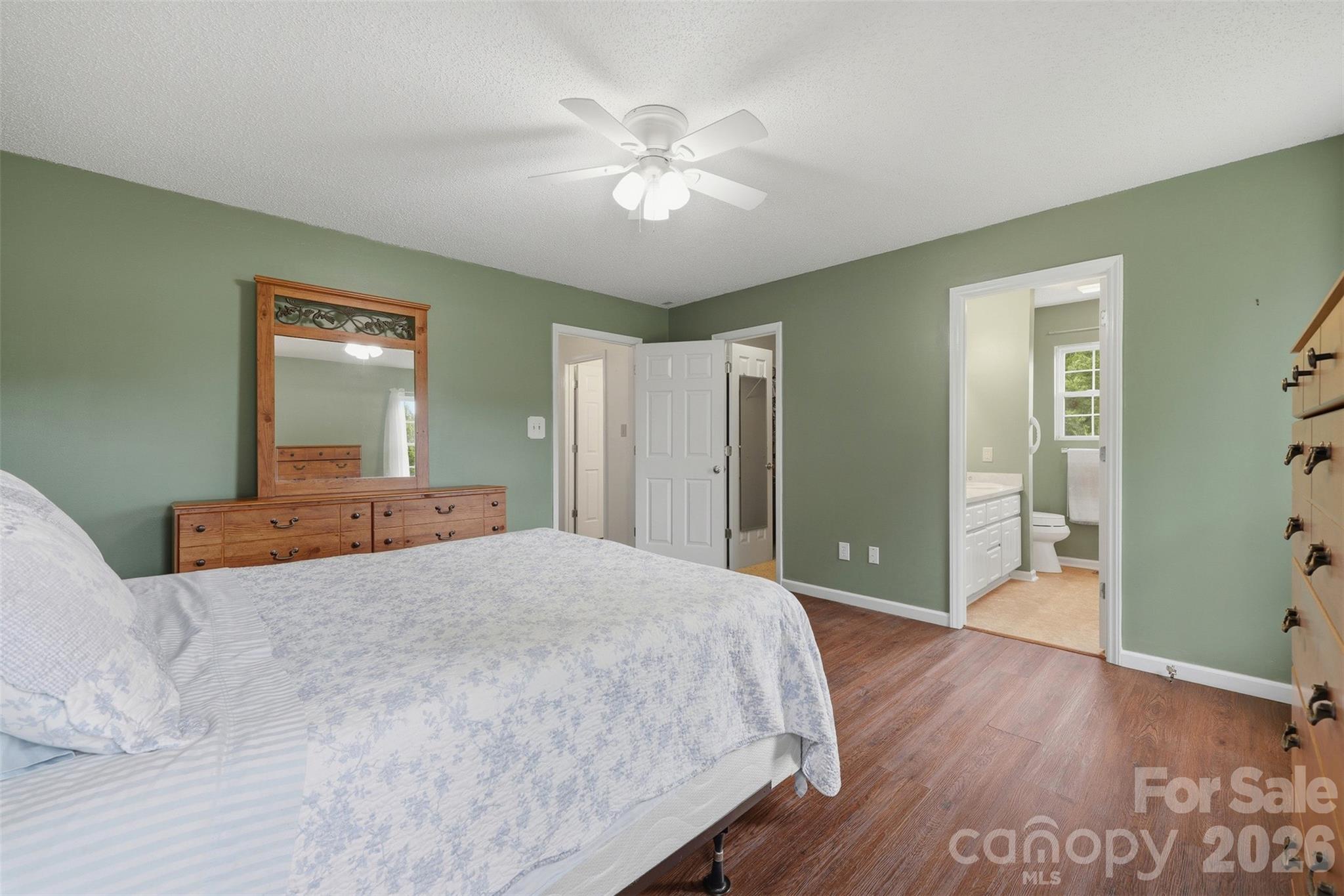 38 A Avenue — Taylorsville