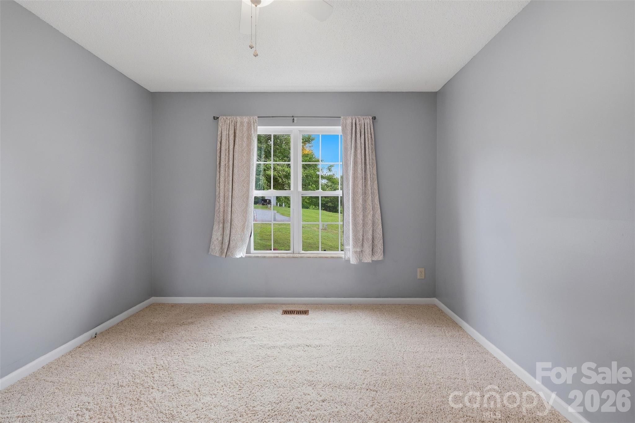 38 A Avenue — Taylorsville