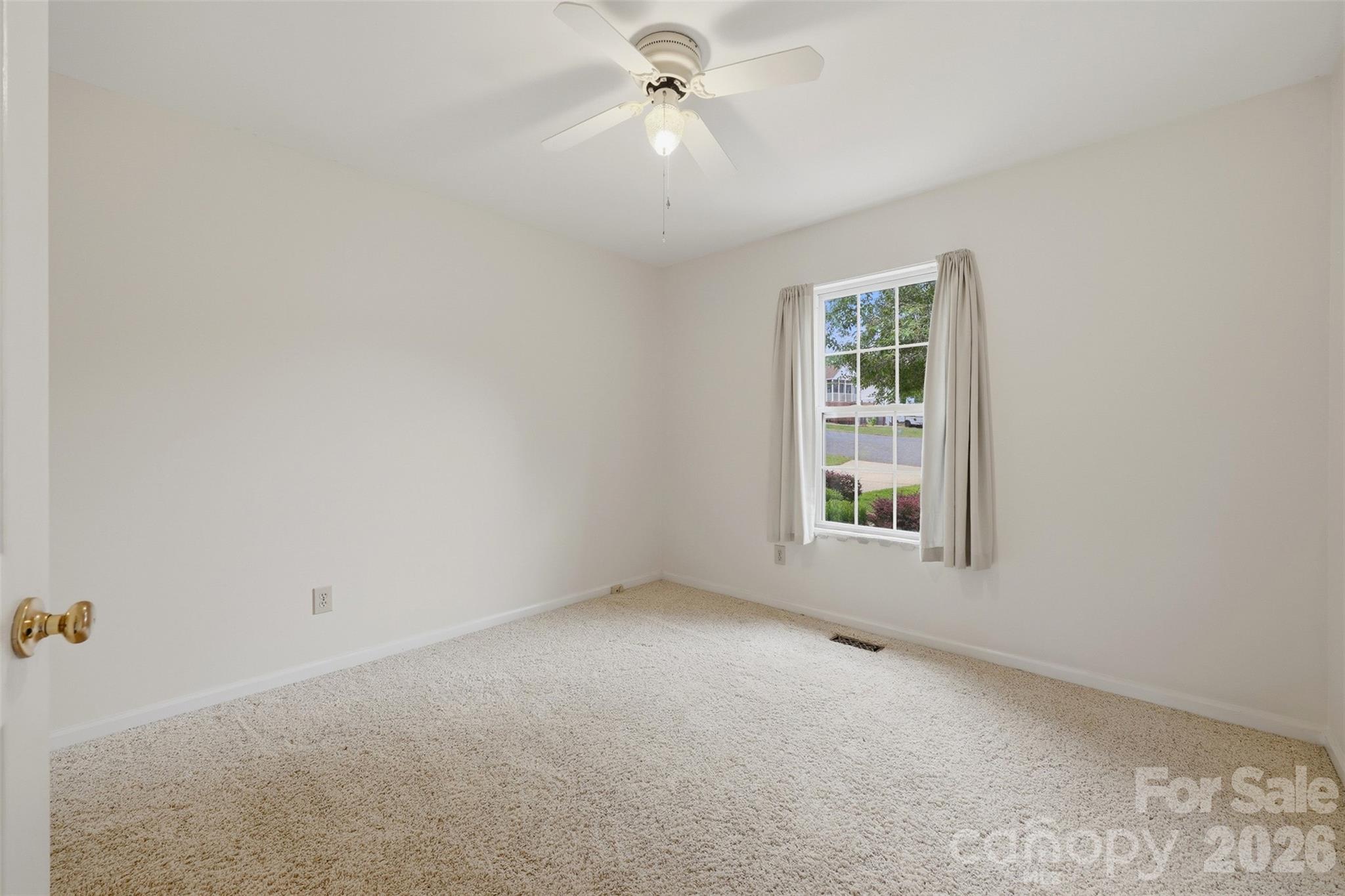 38 A Avenue — Taylorsville
