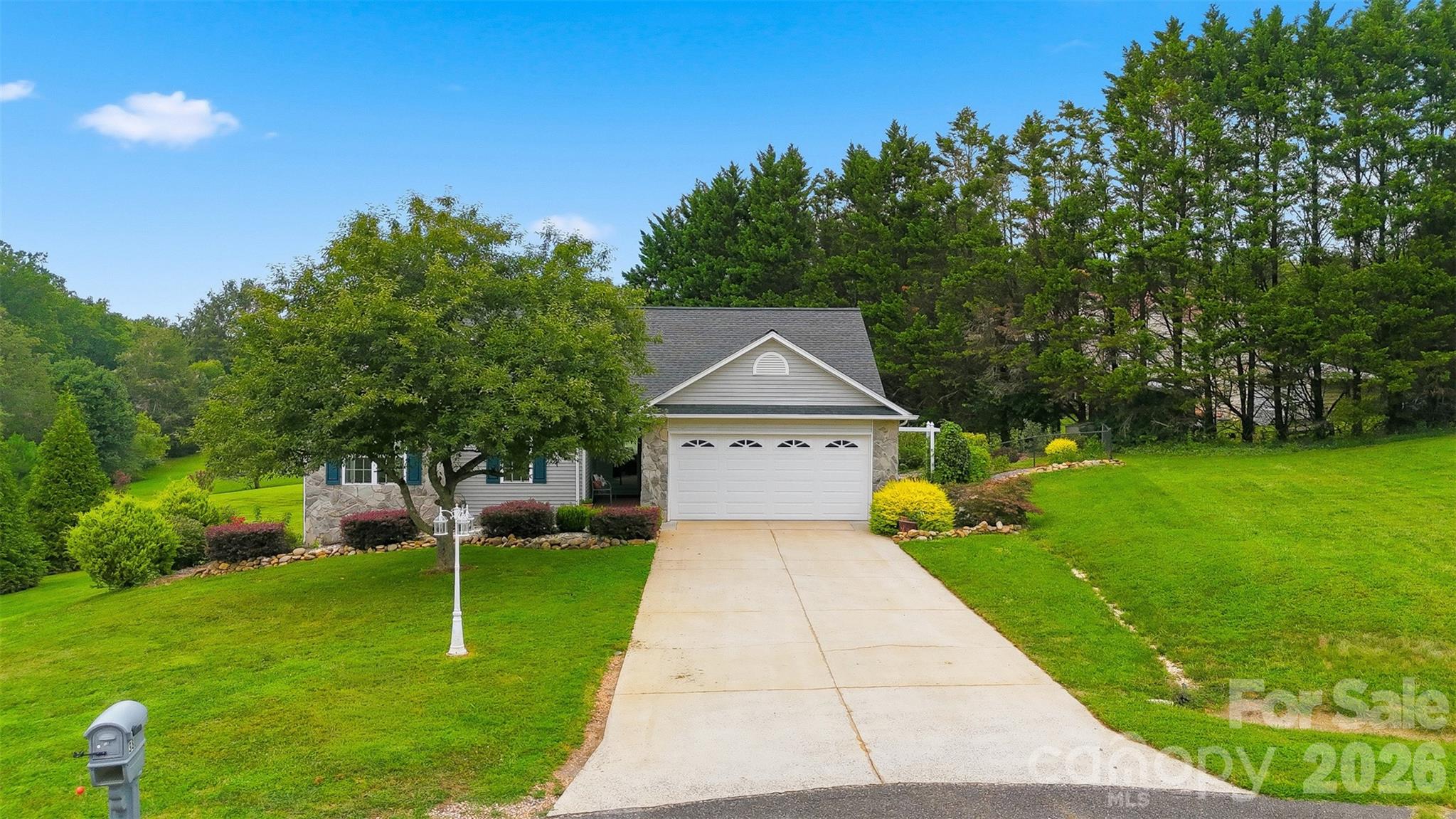 38 A Avenue — Taylorsville