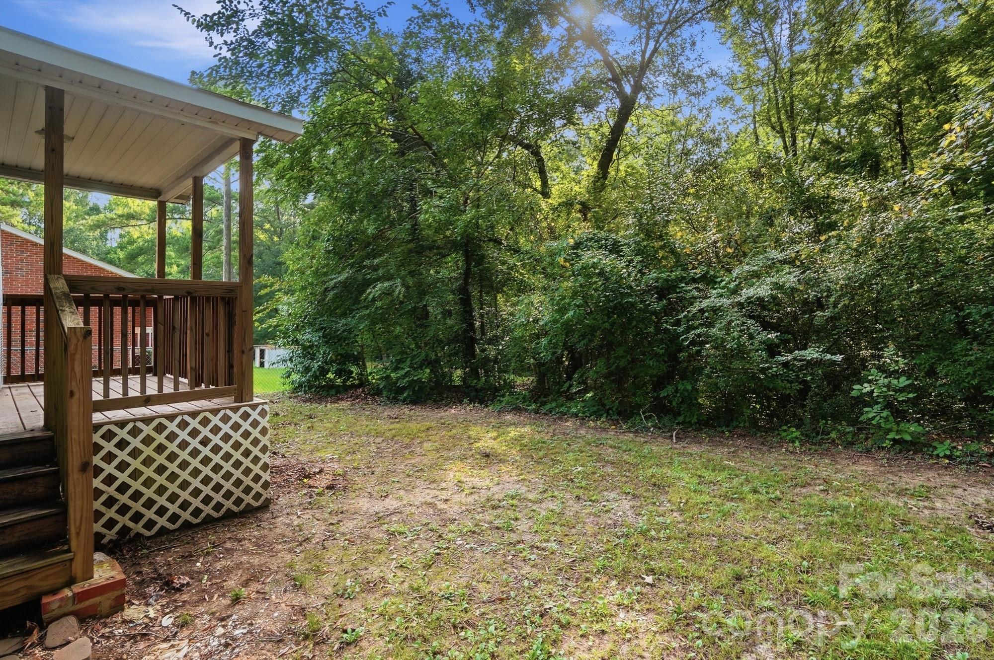 817 E Dunlap Street — Lancaster