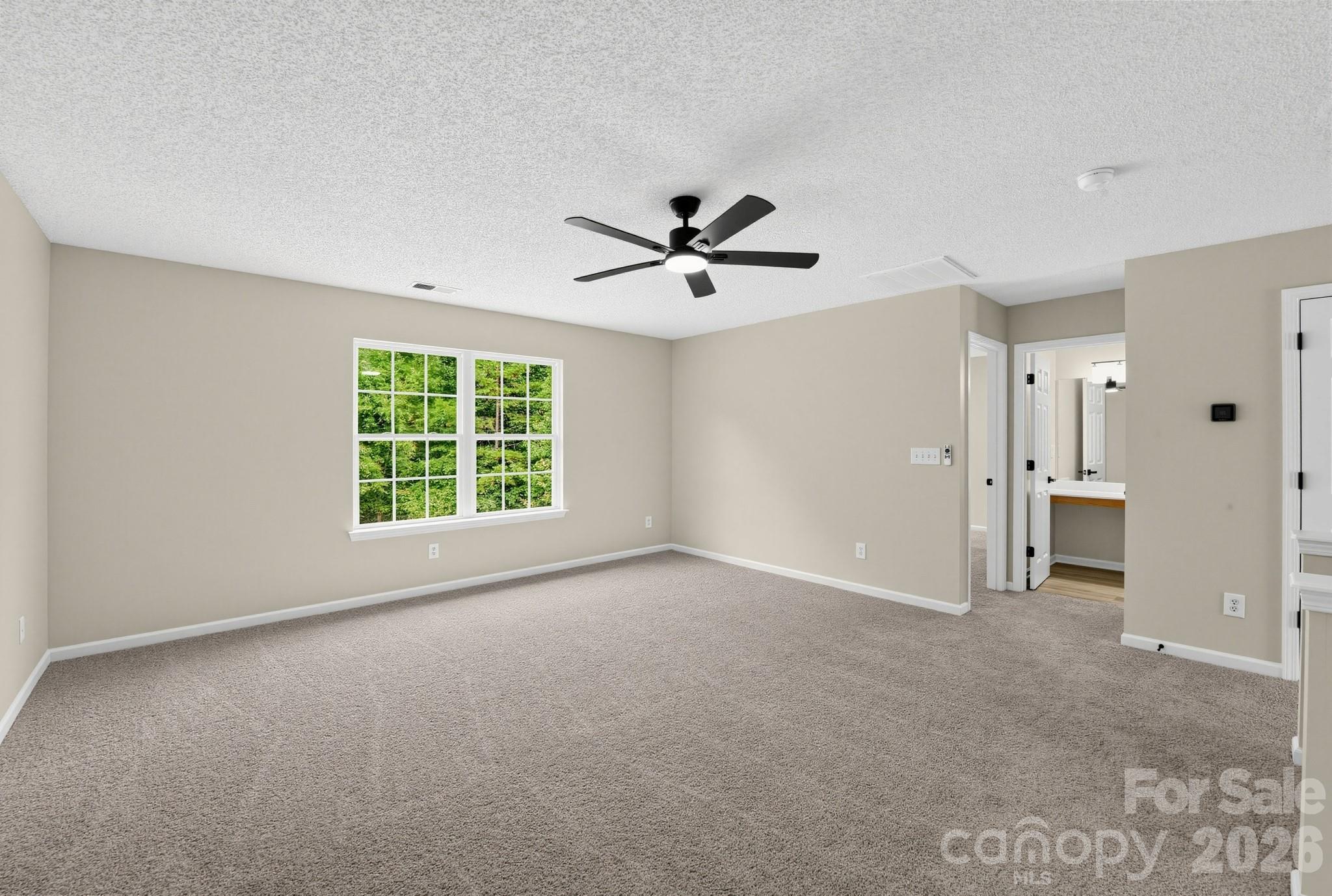 1034 Chalk Hill Lane — Charlotte