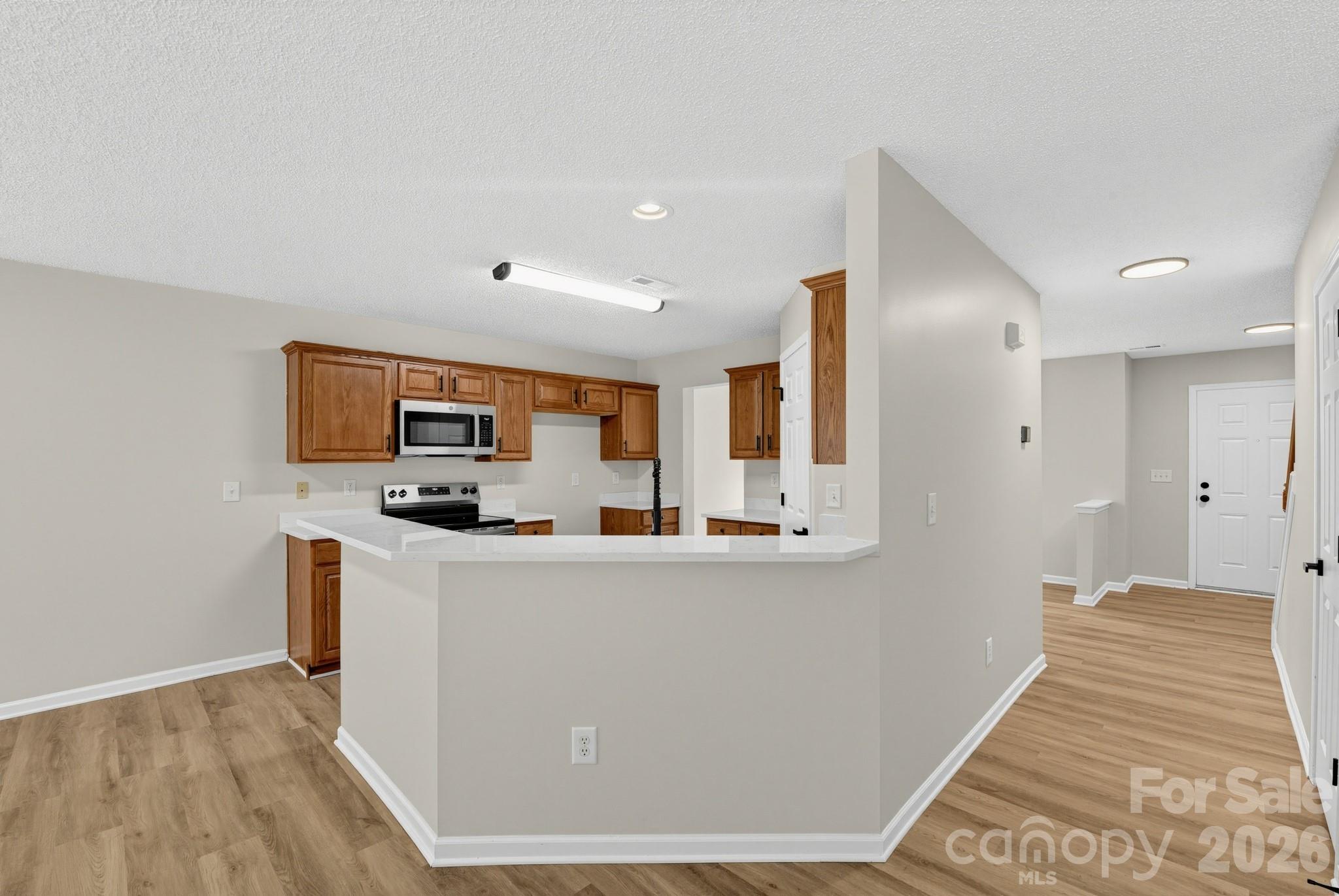 1034 Chalk Hill Lane — Charlotte