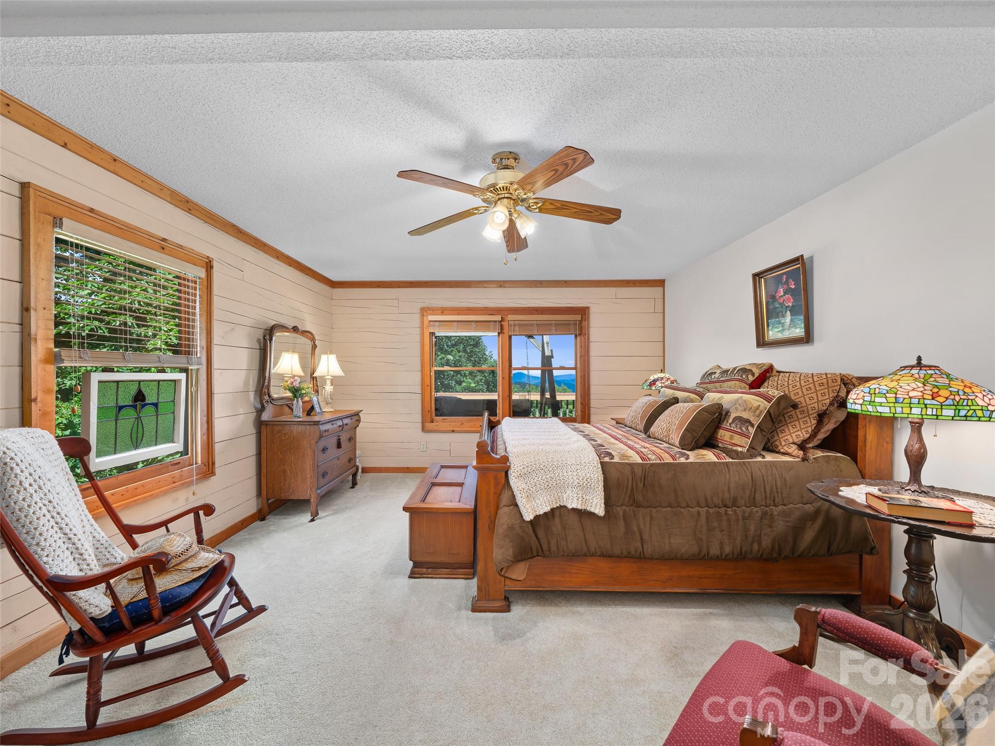 185 Blue Bird Lane — Spruce Pine