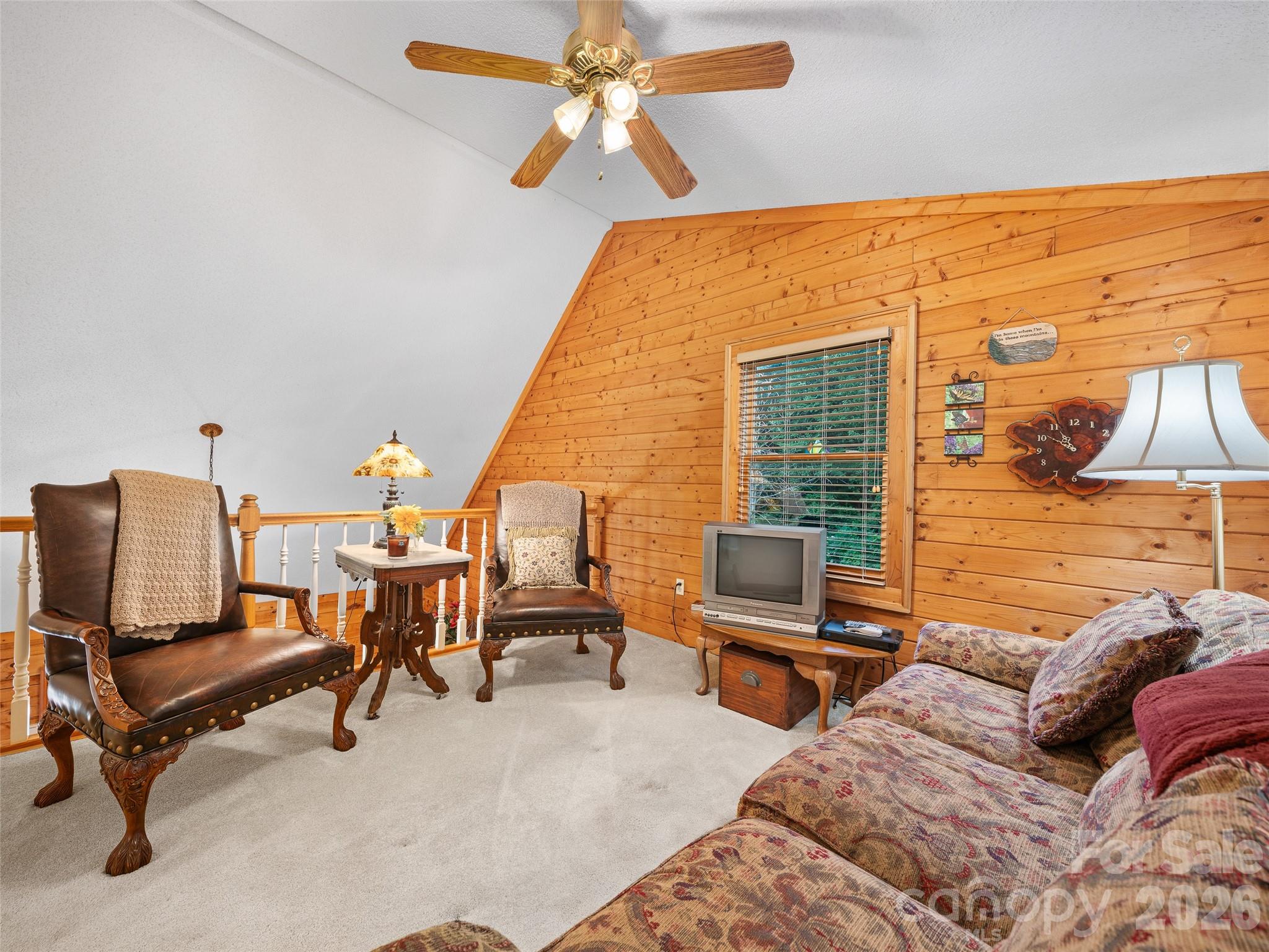 185 Blue Bird Lane — Spruce Pine