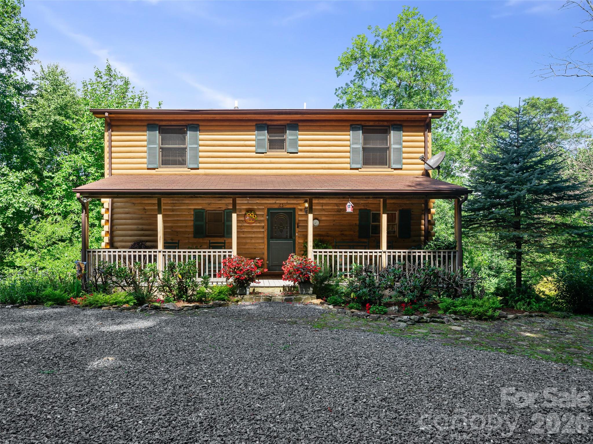 185 Blue Bird Lane — Spruce Pine