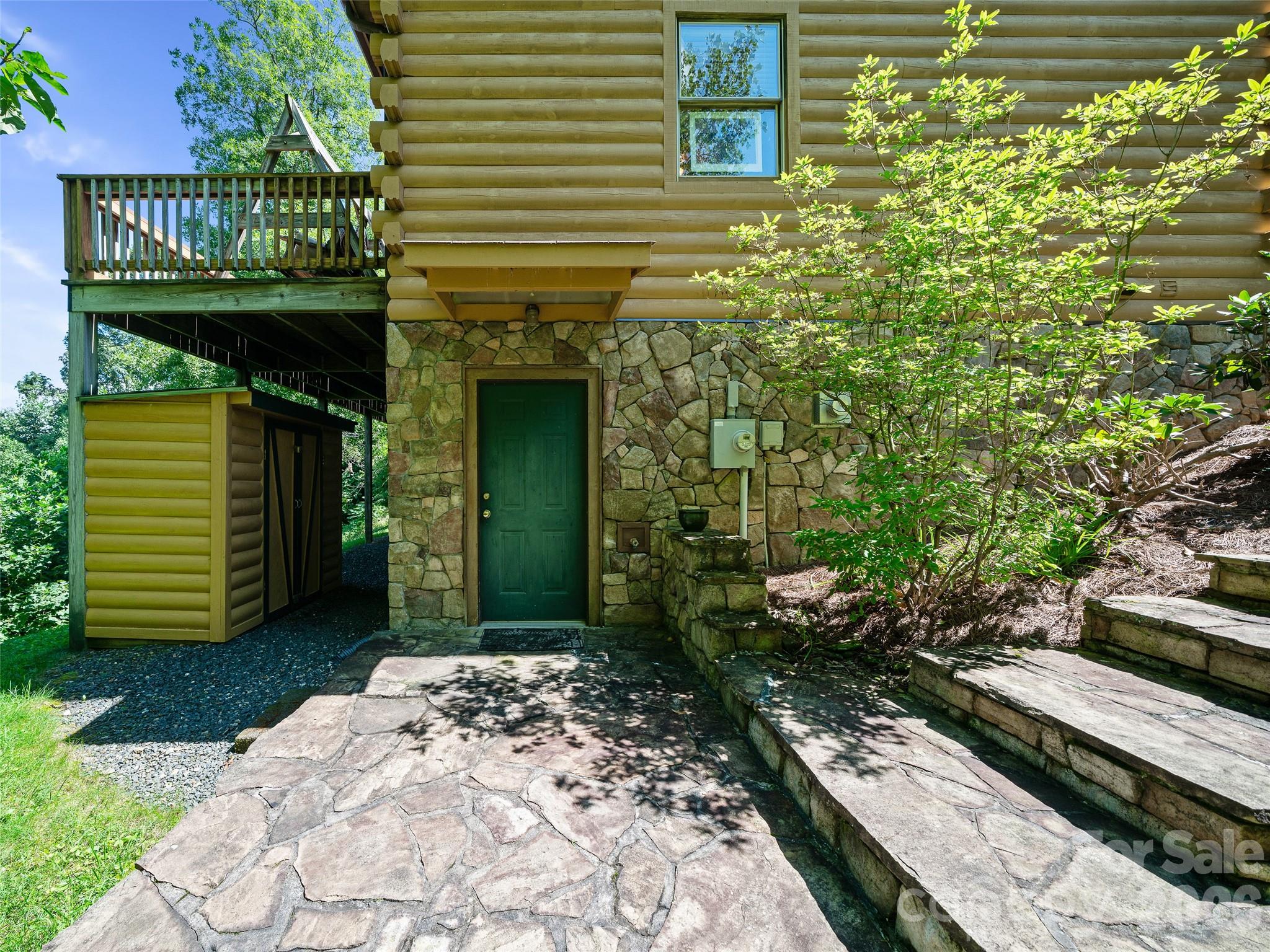 185 Blue Bird Lane — Spruce Pine
