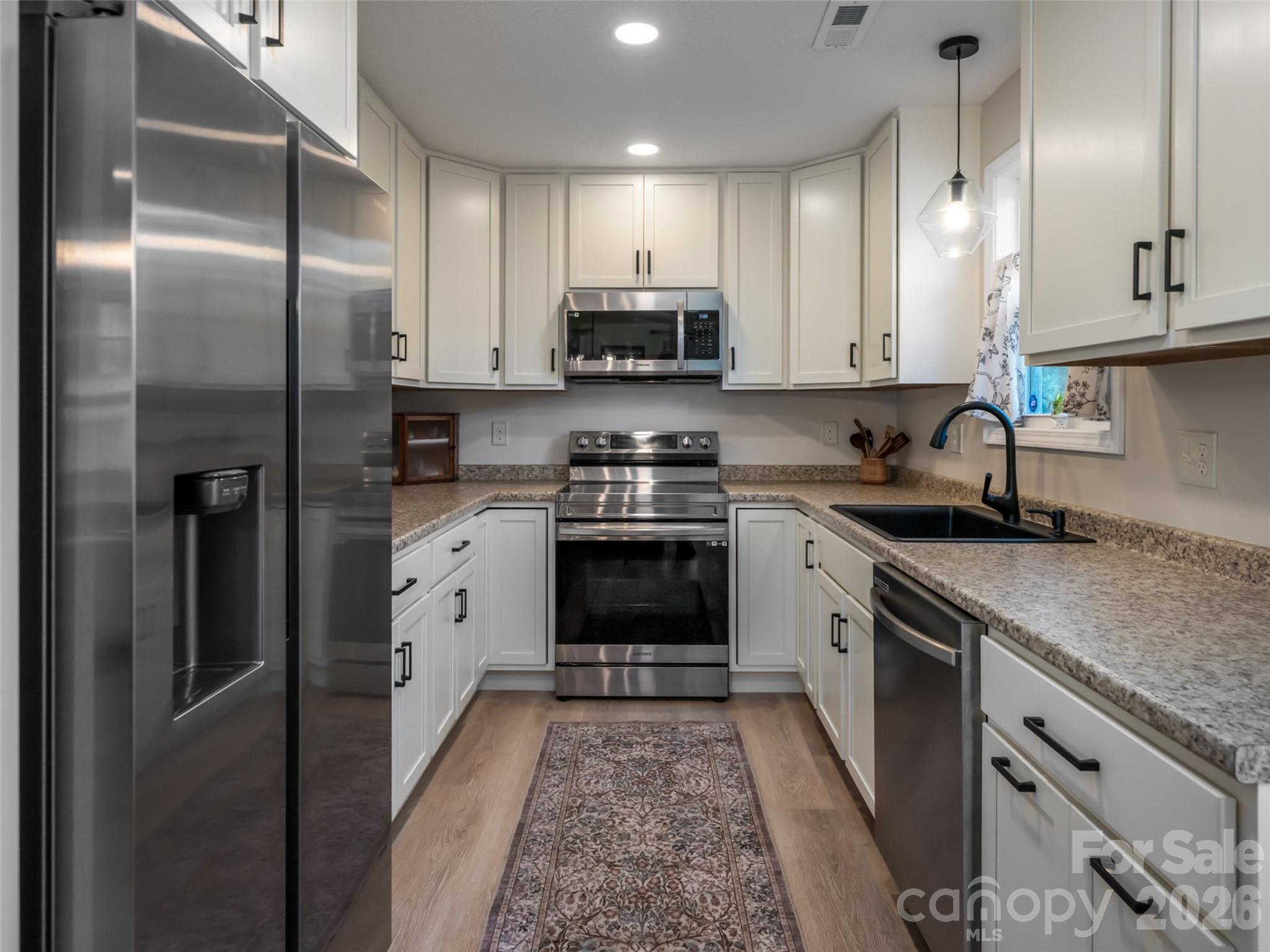 115 Soulshine Court — Asheville