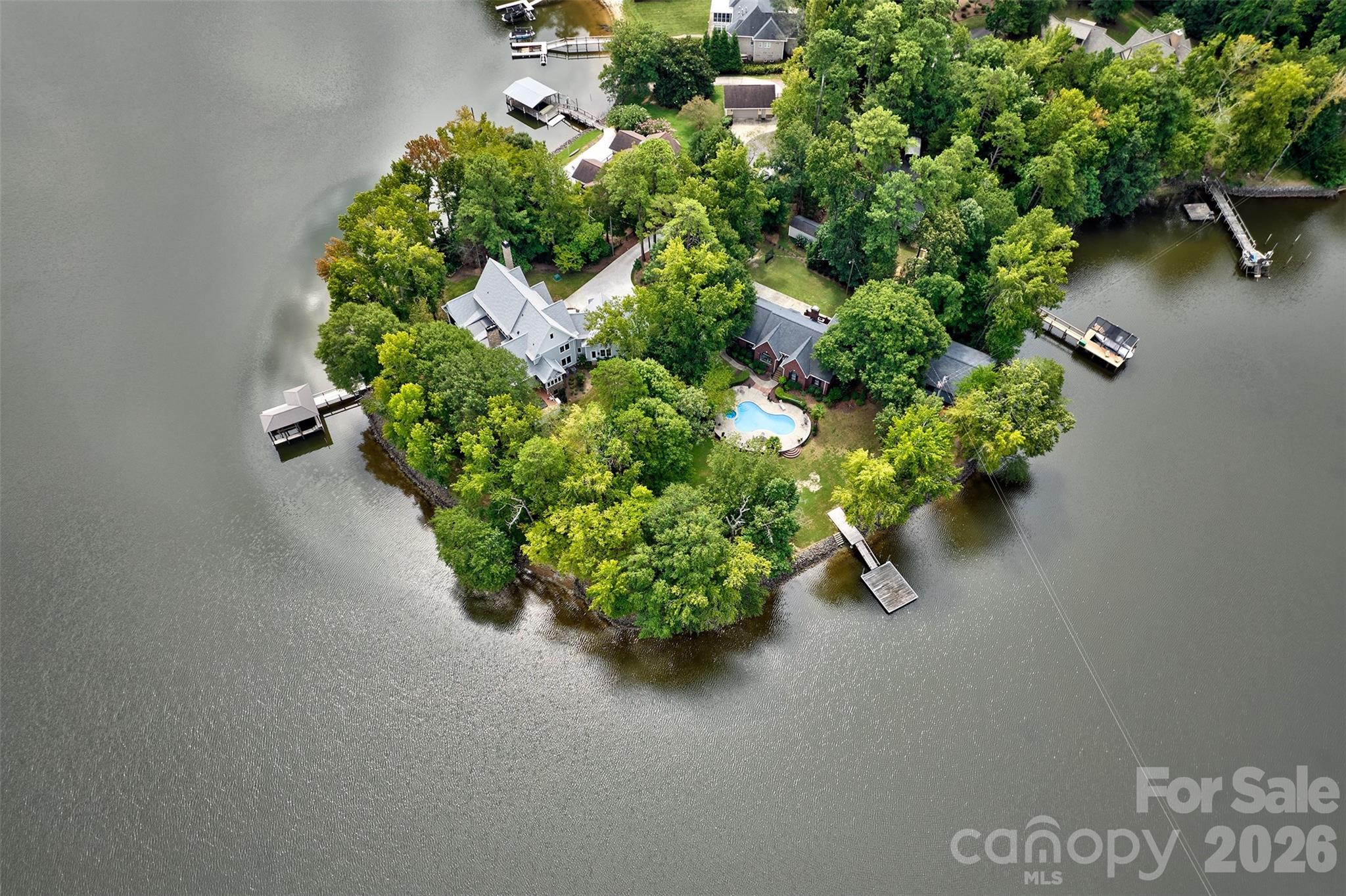 2143 Peninsula Drive — Lake Wylie
