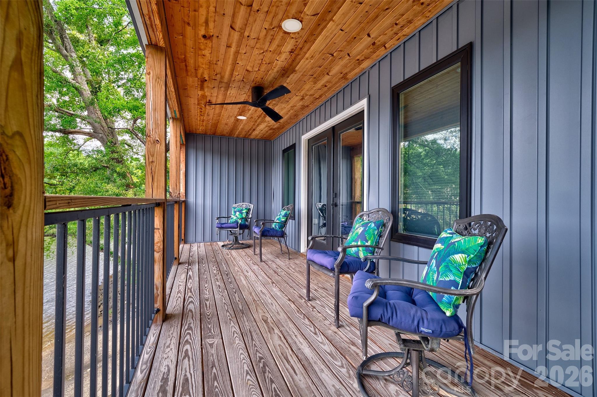 2143 Peninsula Drive — Lake Wylie