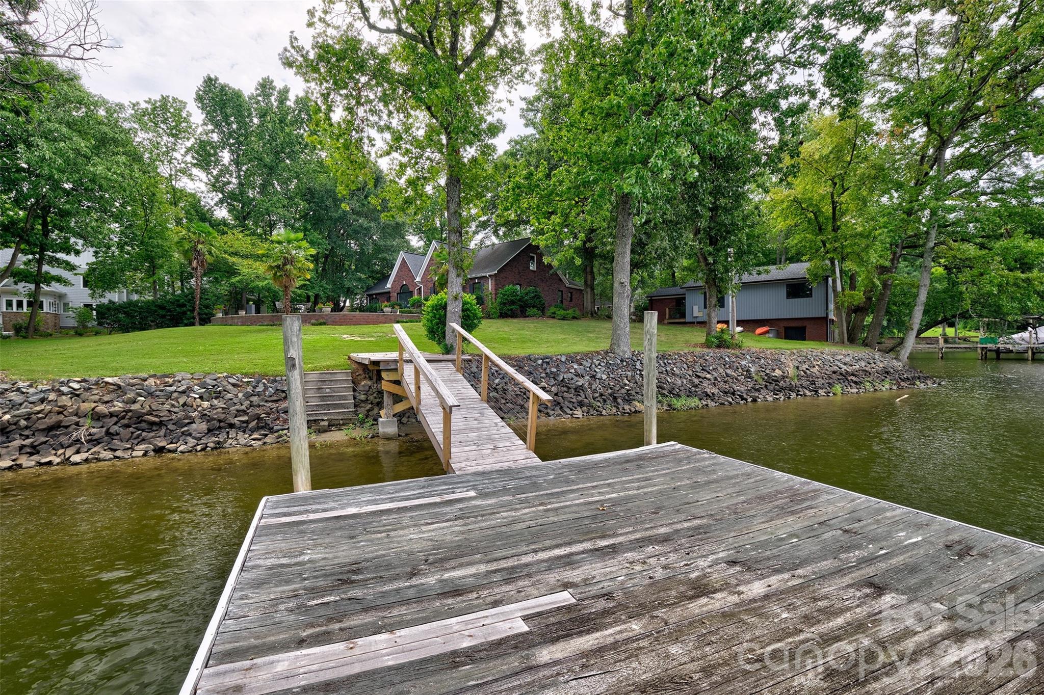 2143 Peninsula Drive — Lake Wylie