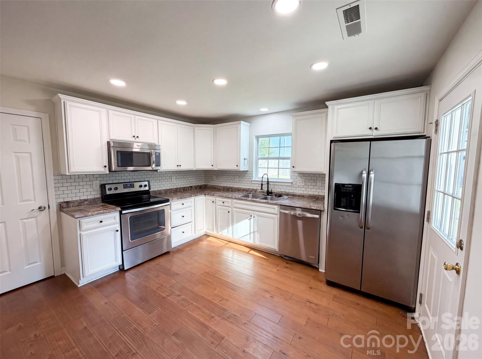 10933 Pointer Ridge Drive — Charlotte