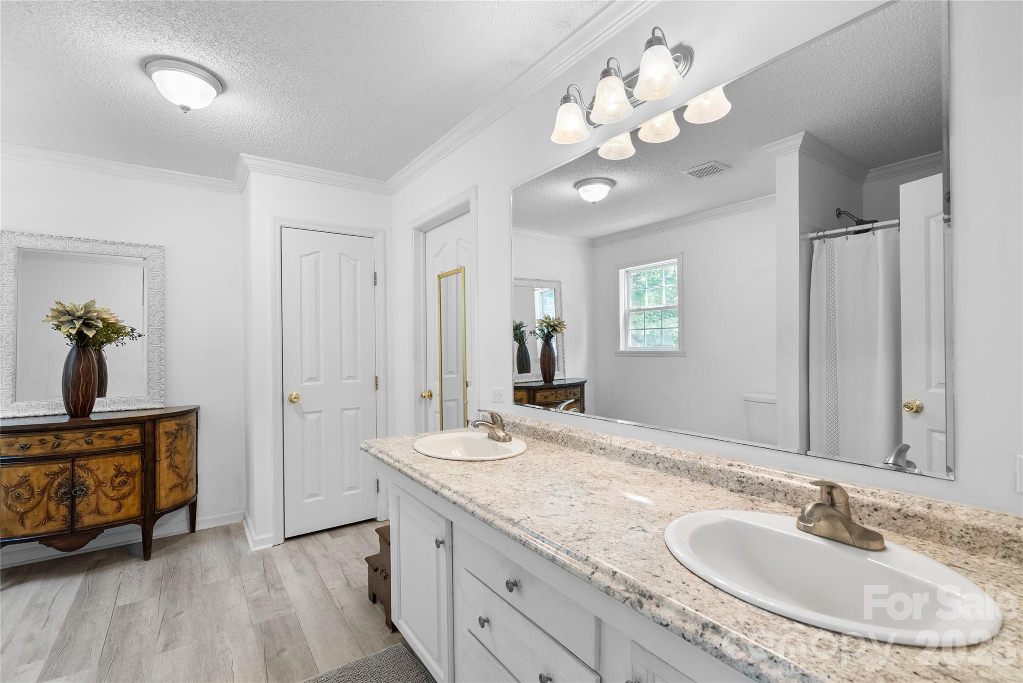 2230 Walnut Hollow Road — Brevard