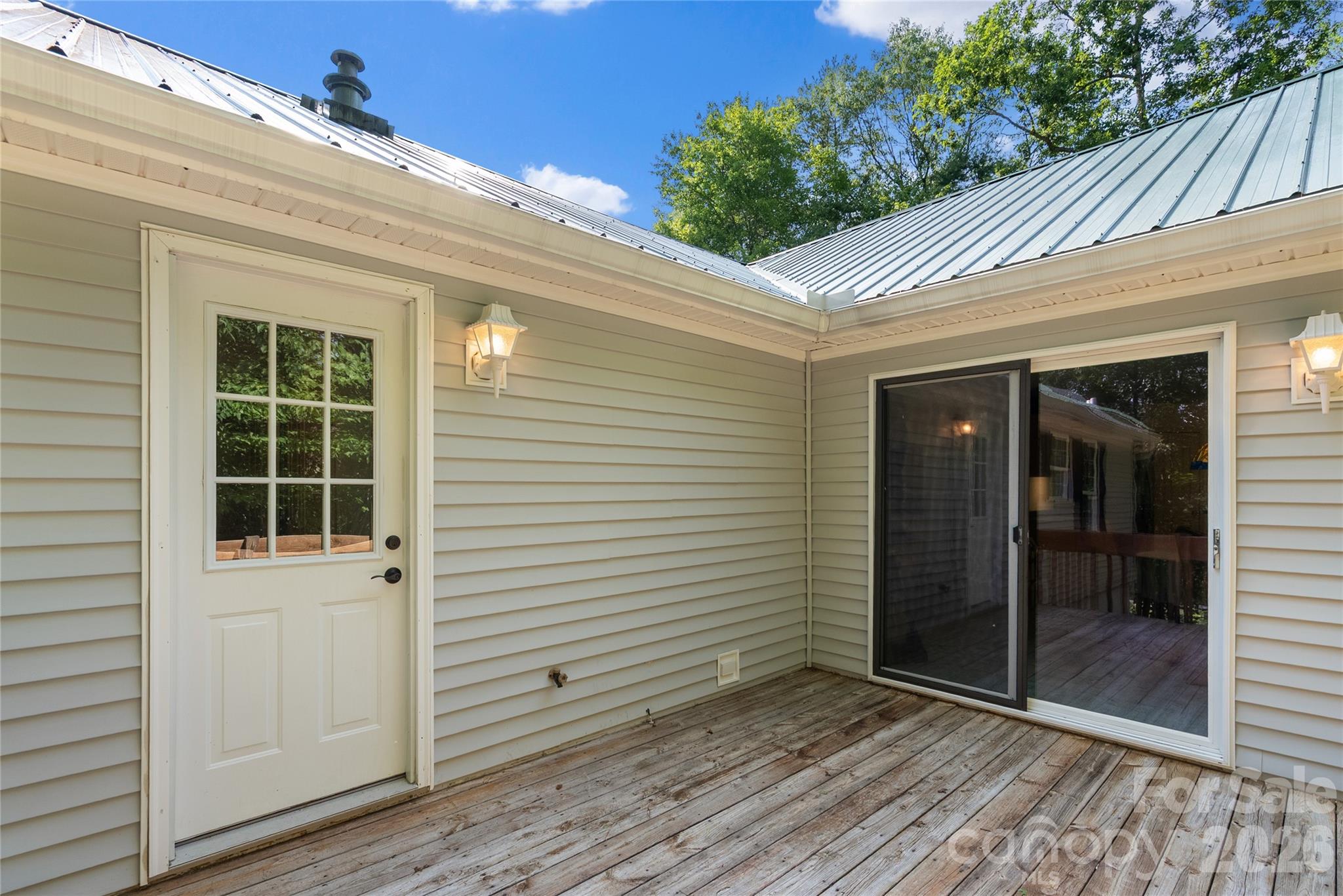 2230 Walnut Hollow Road — Brevard