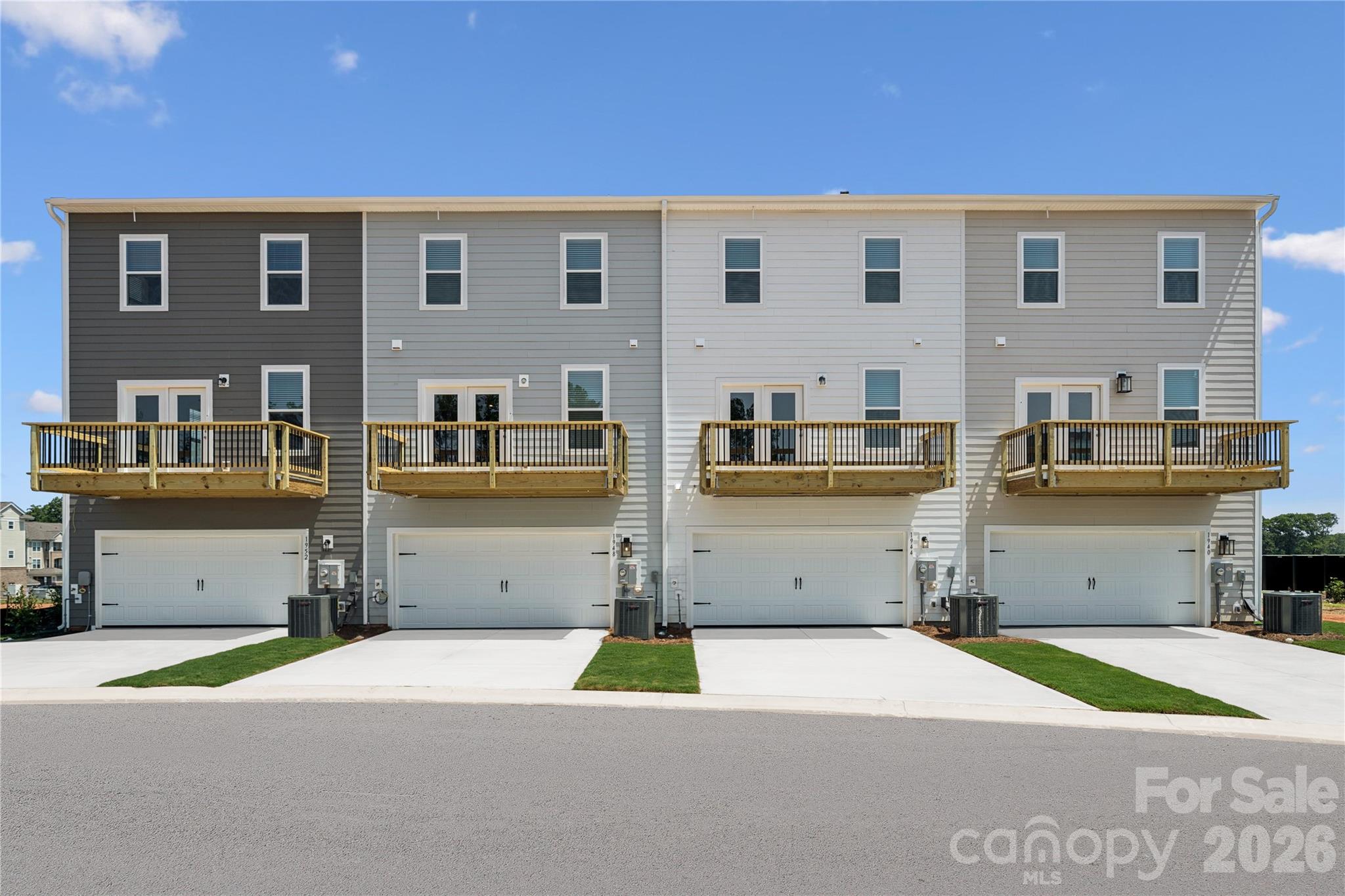 1422 Towns Valley — Fort Mill
