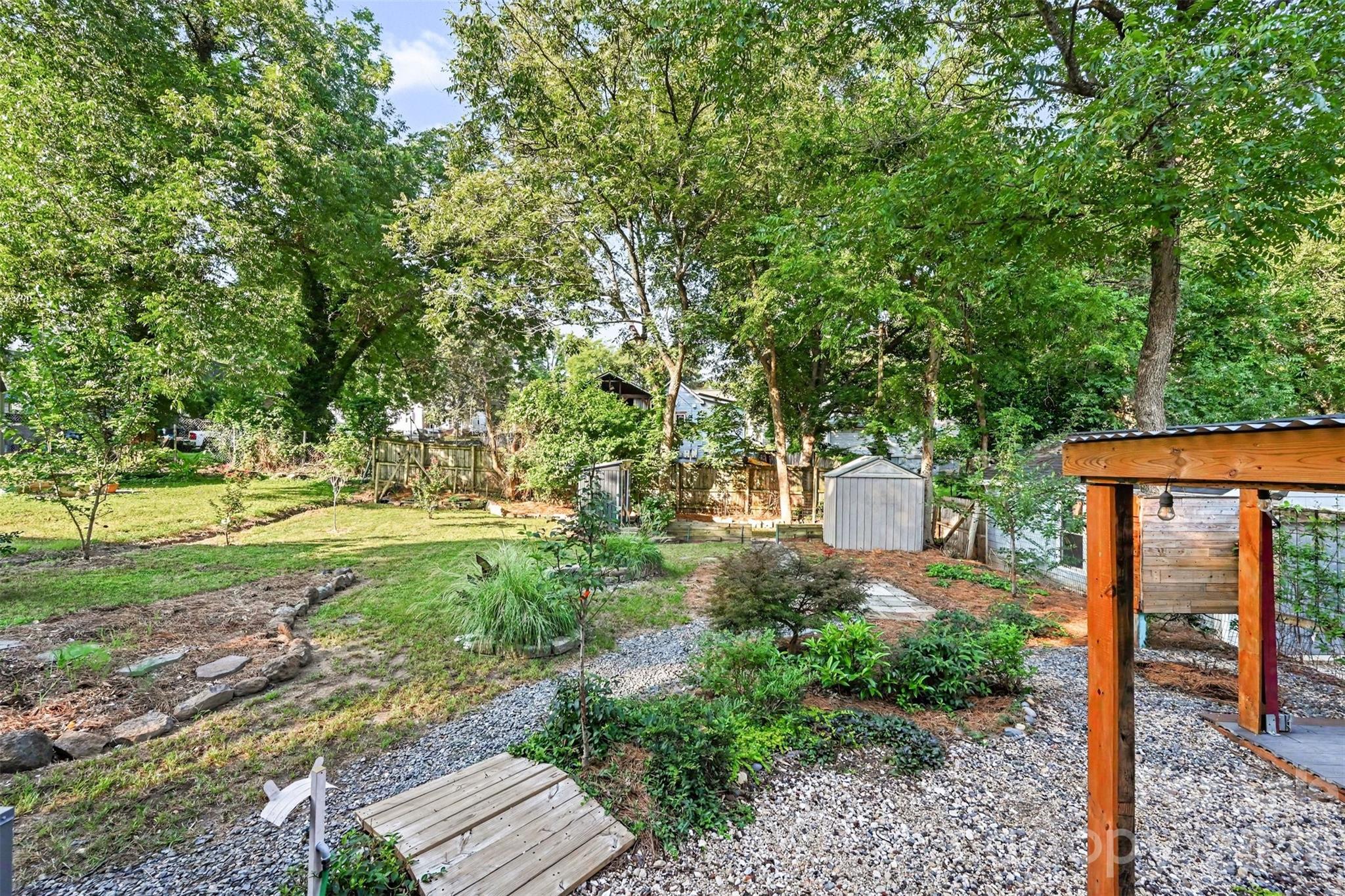 237 Simpson Drive NE — Concord