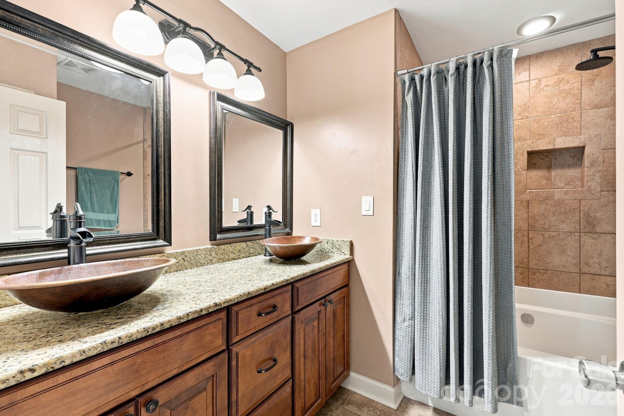 8124 Village Harbor Drive — Cornelius