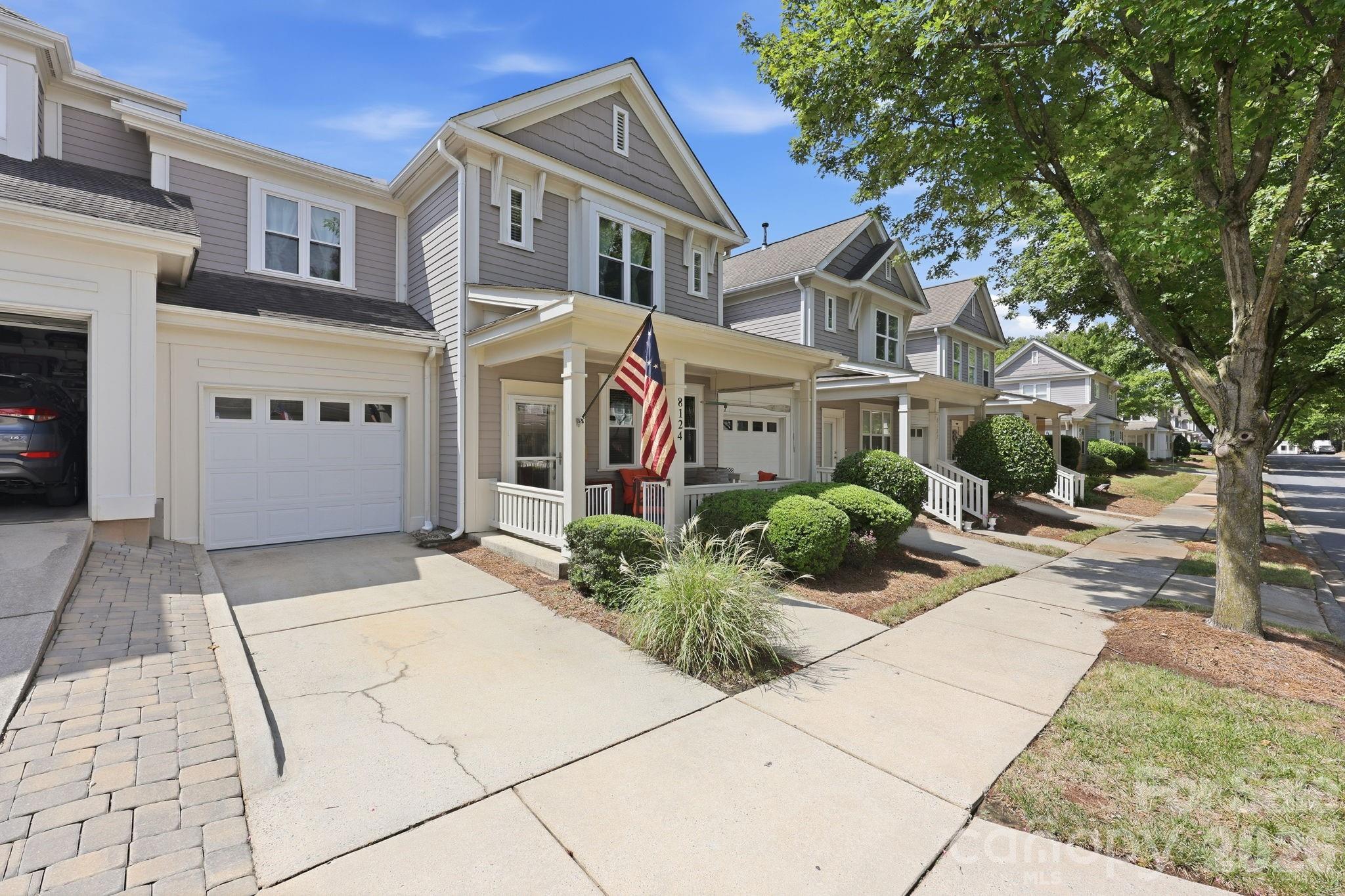 8124 Village Harbor Drive — Cornelius