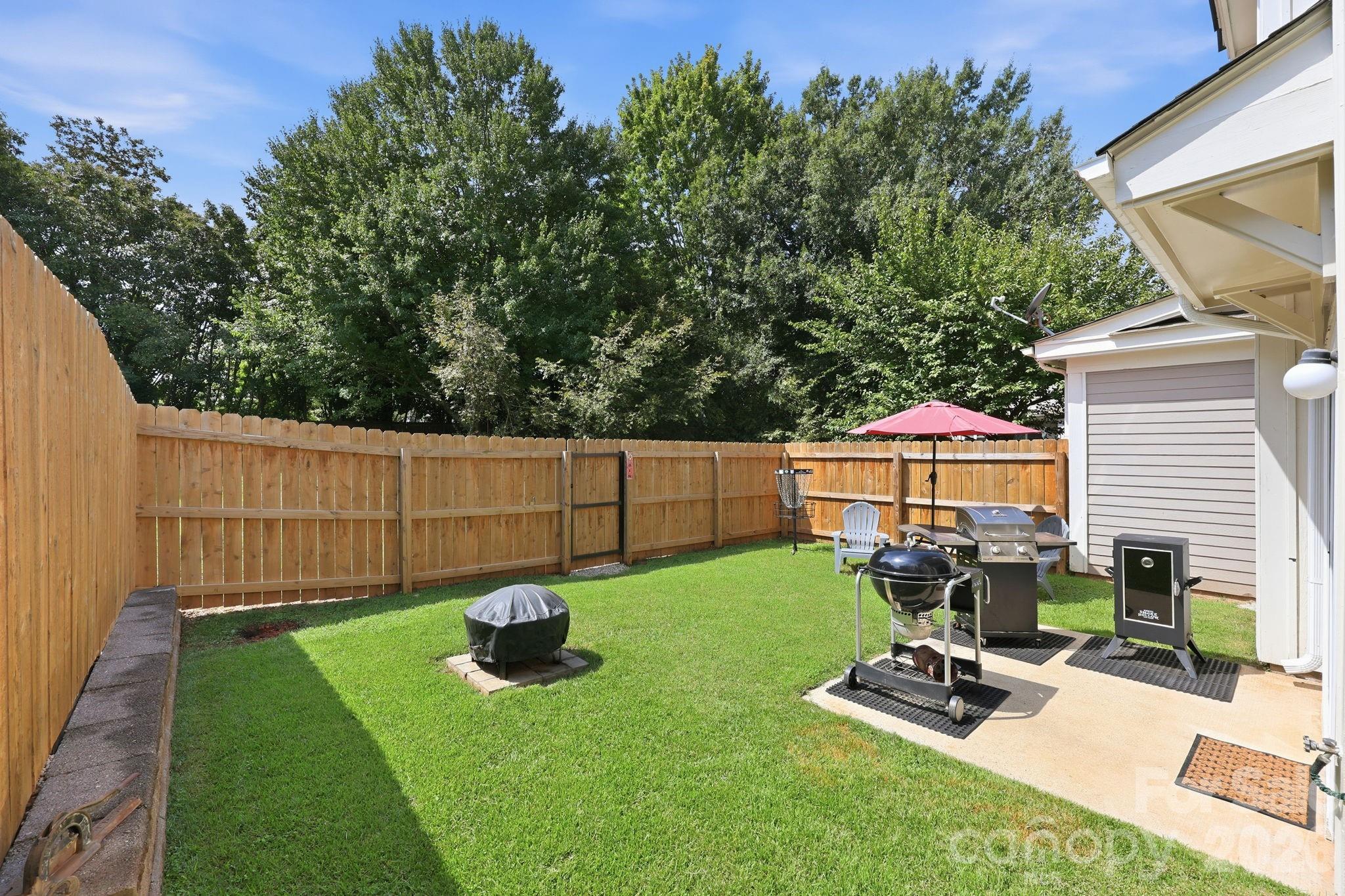 8124 Village Harbor Drive — Cornelius