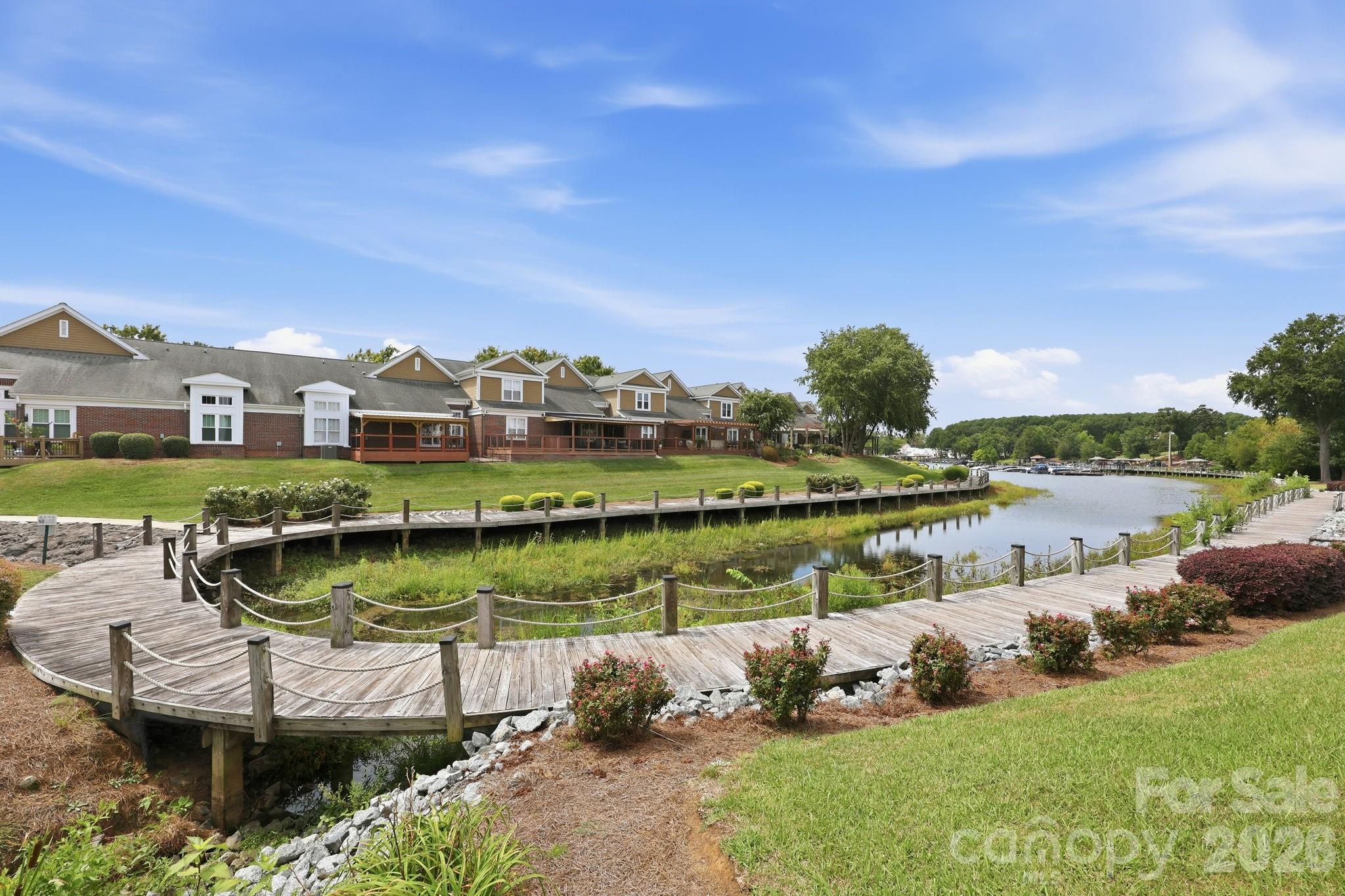 8124 Village Harbor Drive — Cornelius