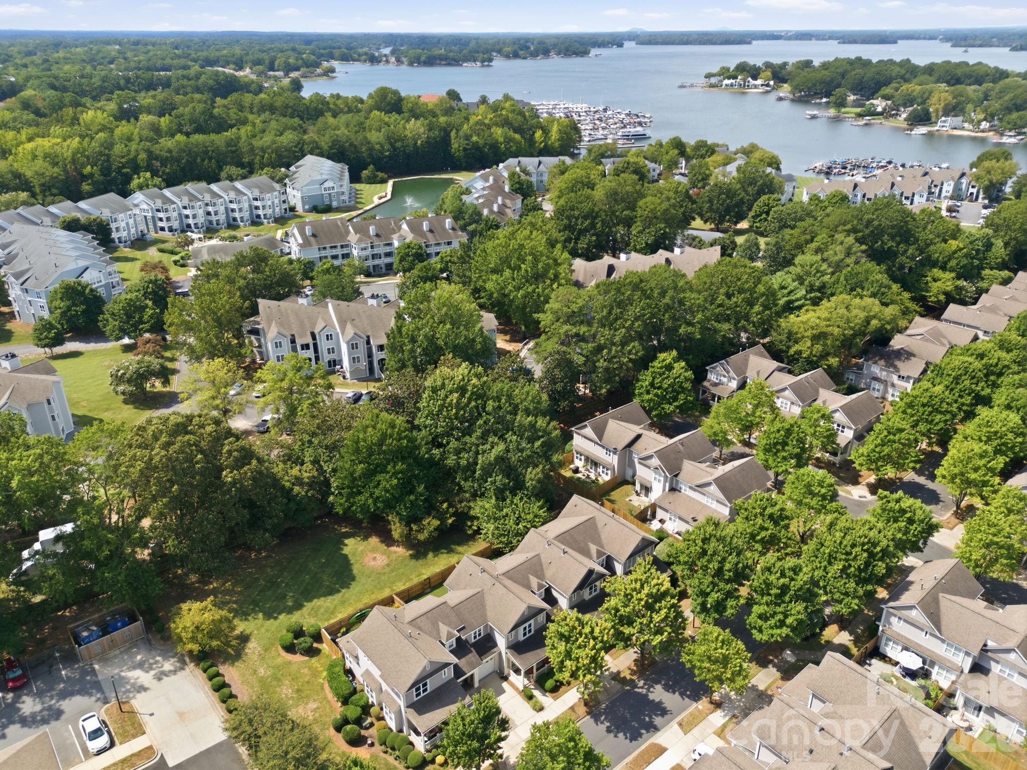 8124 Village Harbor Drive — Cornelius