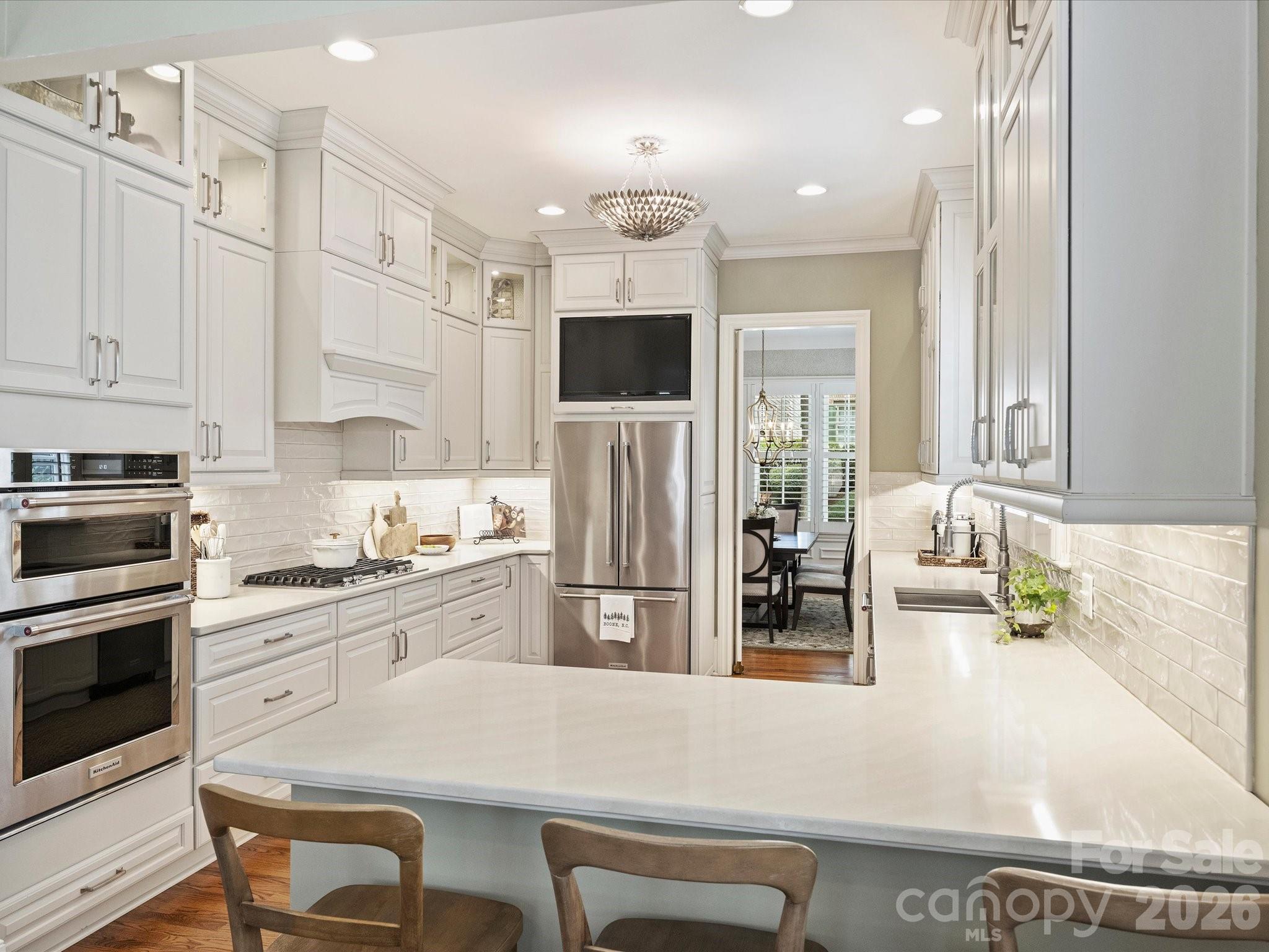 8843 Heydon Hall Circle — Charlotte
