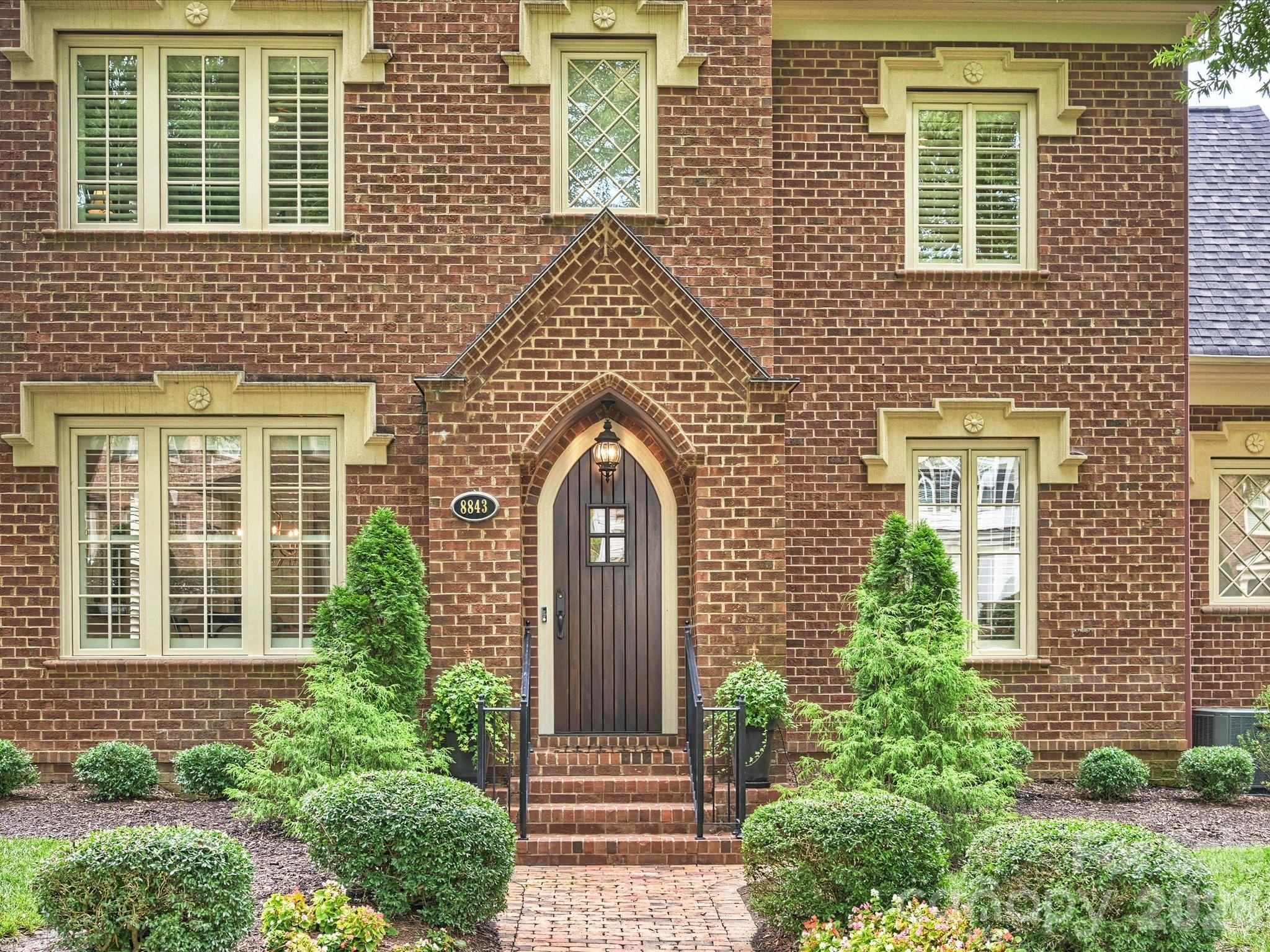 8843 Heydon Hall Circle — Charlotte