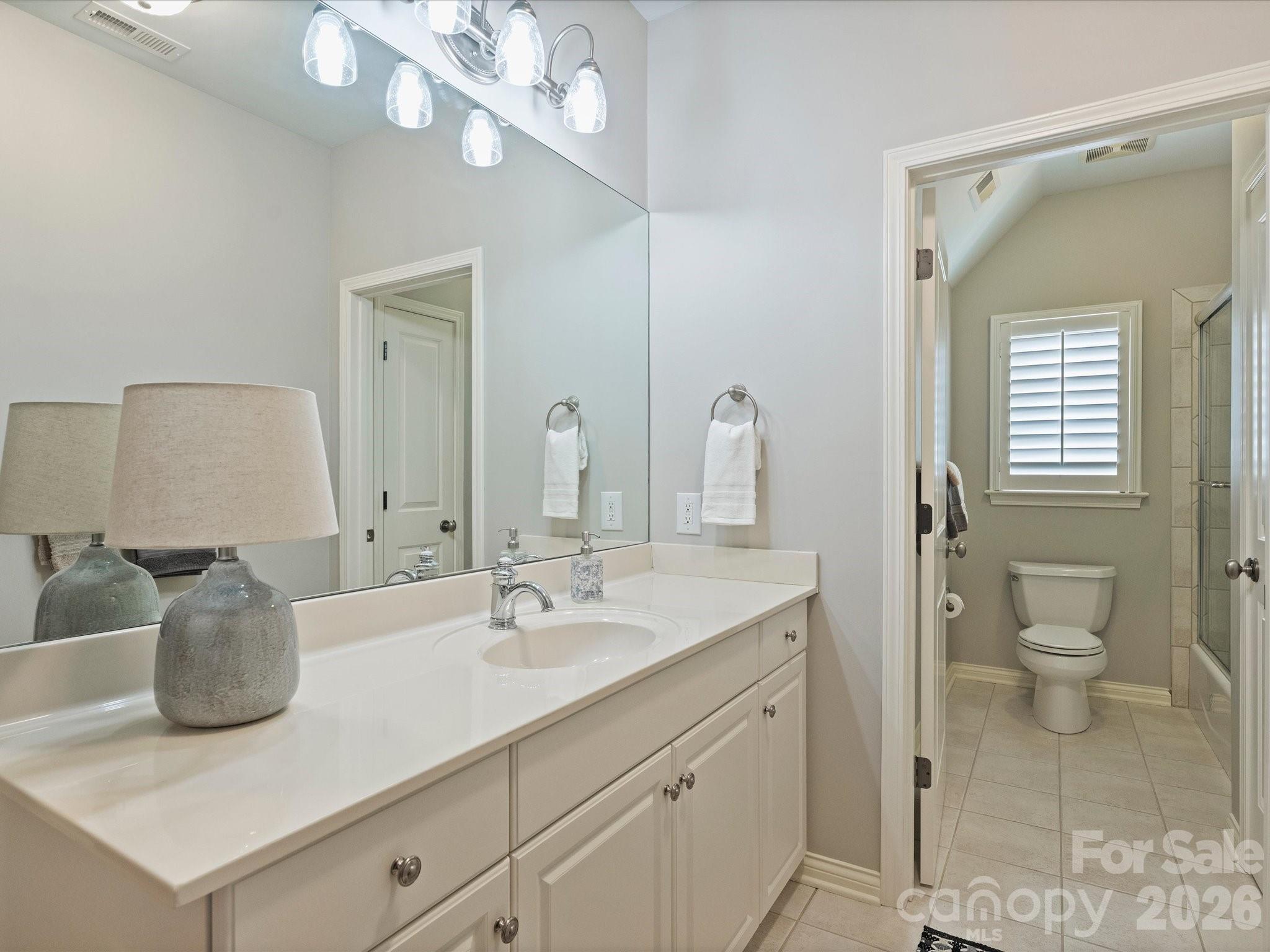 8843 Heydon Hall Circle — Charlotte