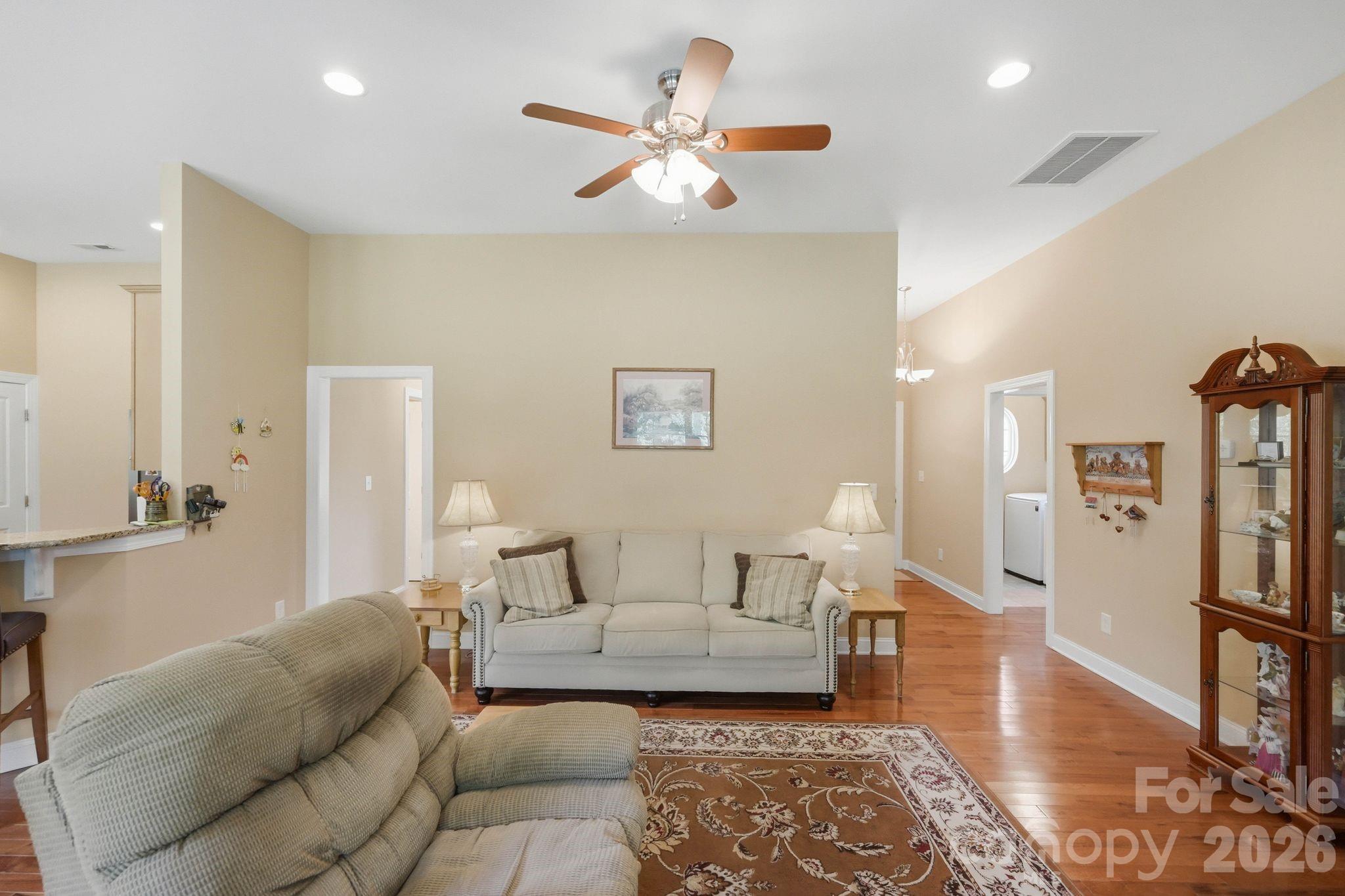 107 E Vista View Place — Mooresville