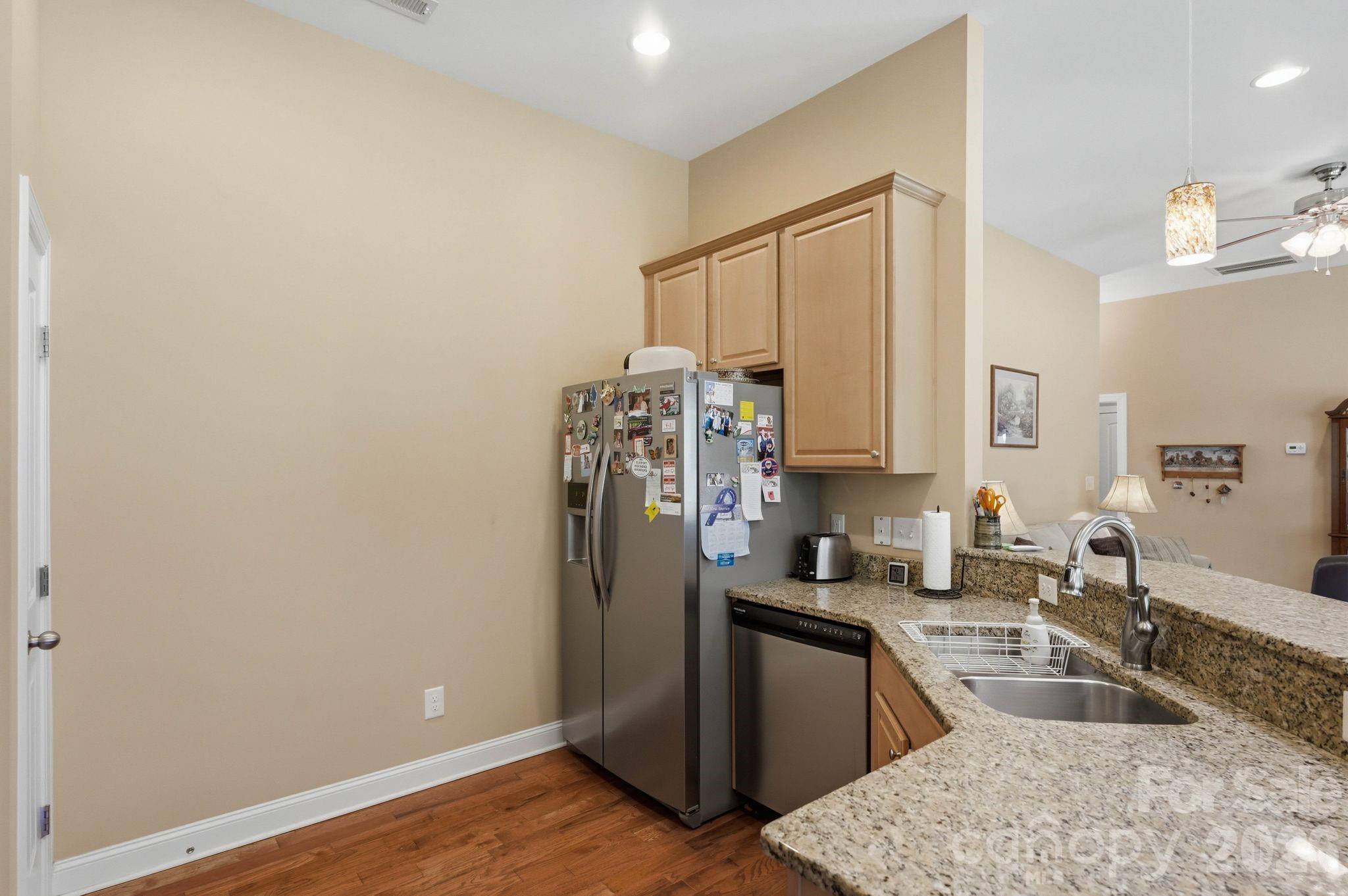 107 E Vista View Place — Mooresville