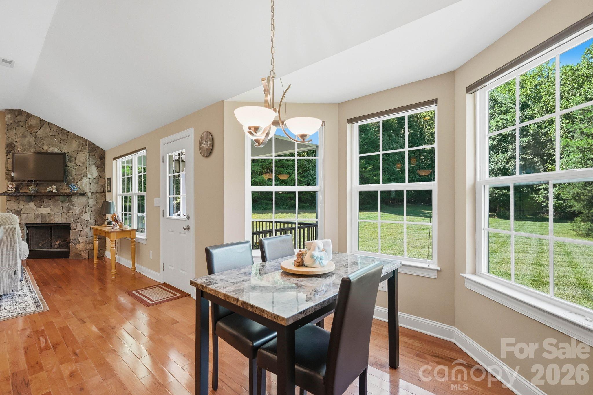 107 E Vista View Place — Mooresville