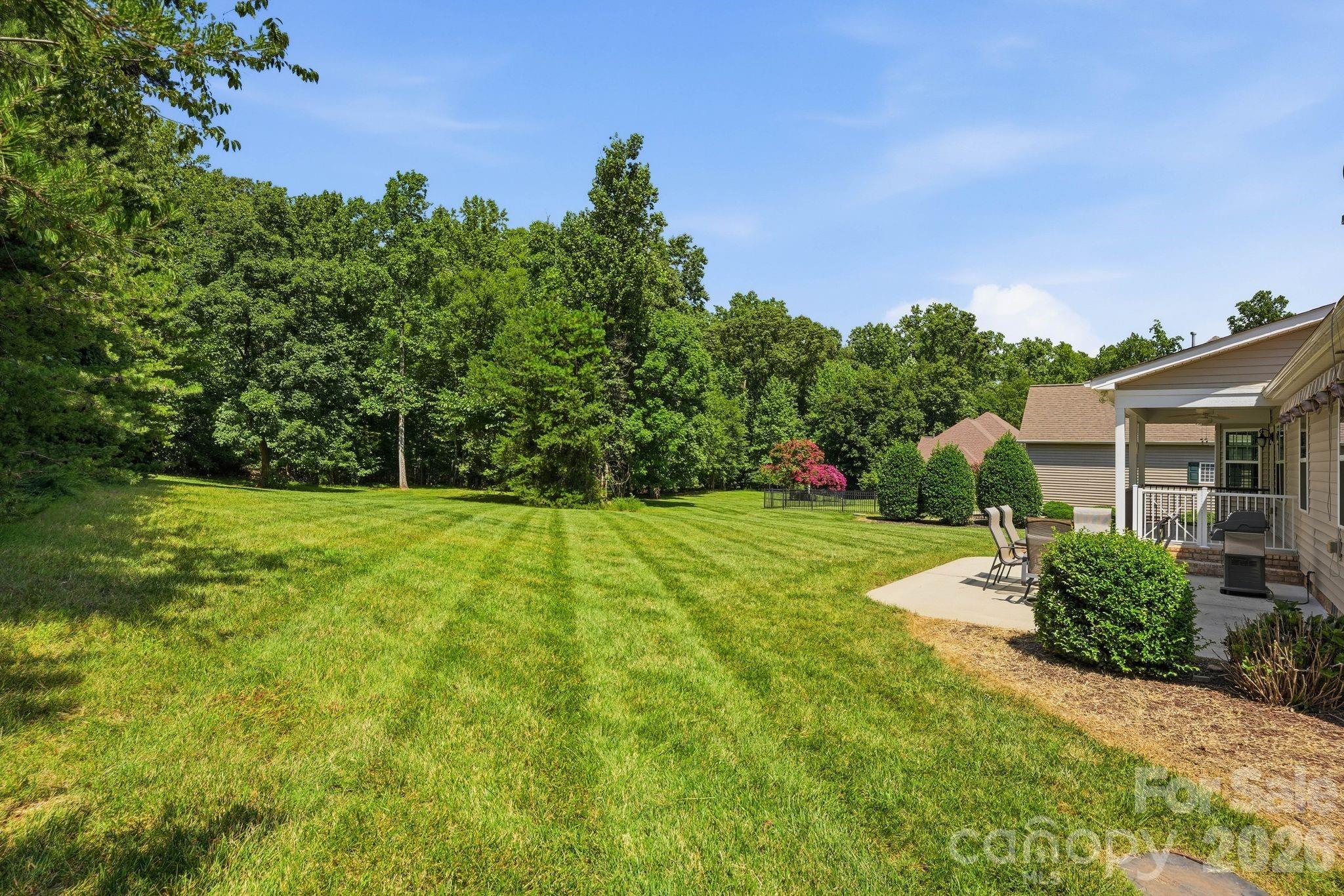 107 E Vista View Place — Mooresville