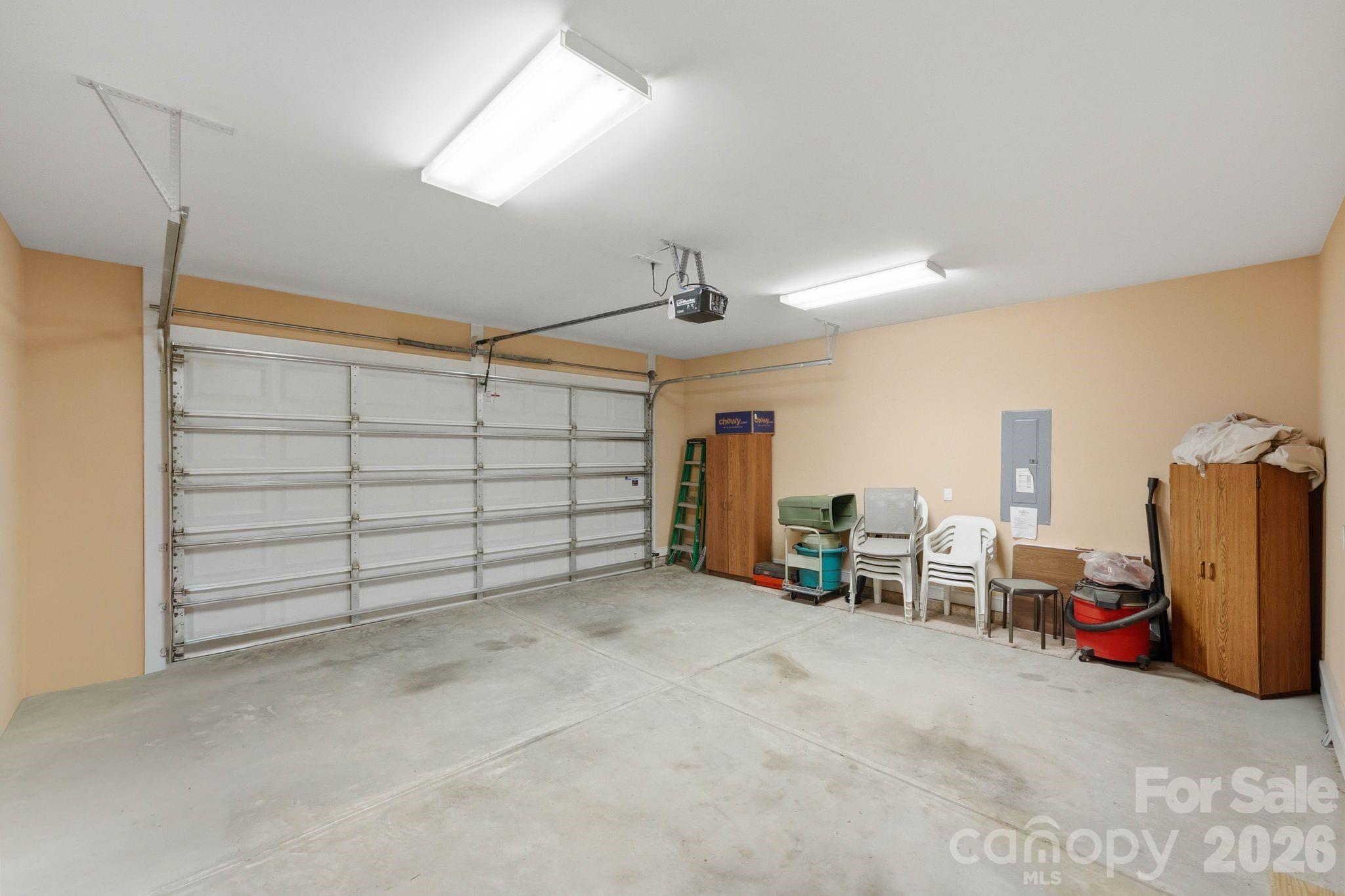 107 E Vista View Place — Mooresville