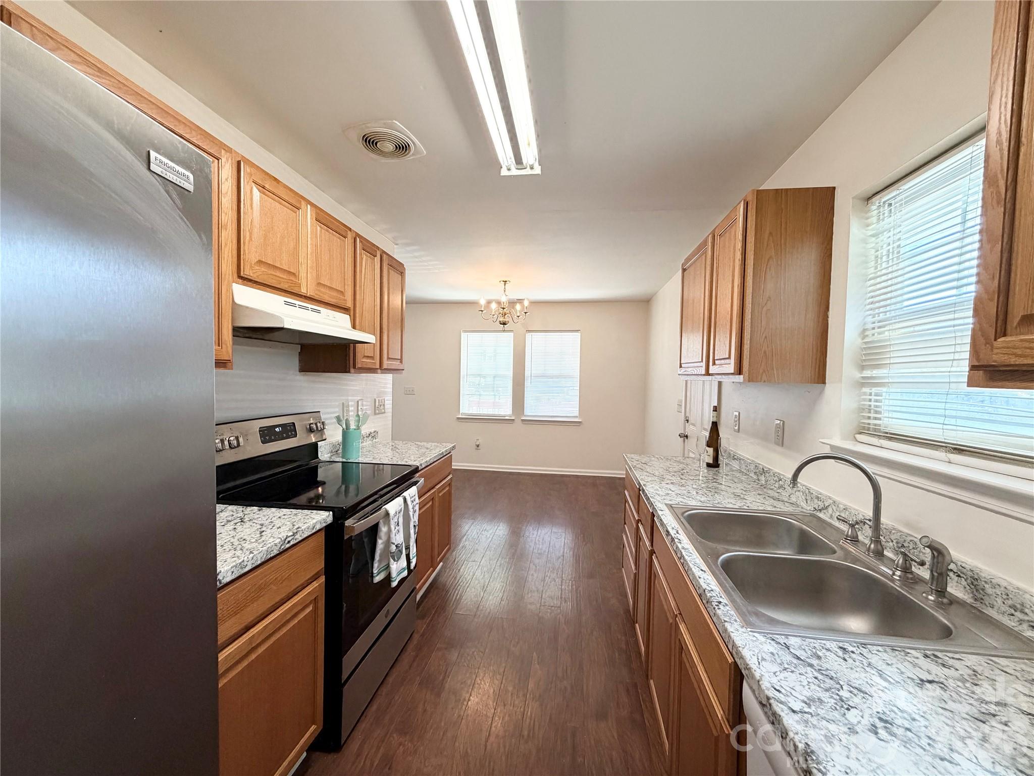 2107 Custer Street — Charlotte