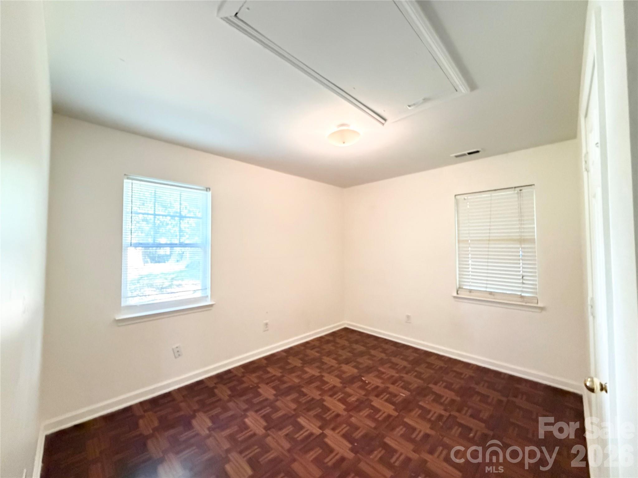 2107 Custer Street — Charlotte