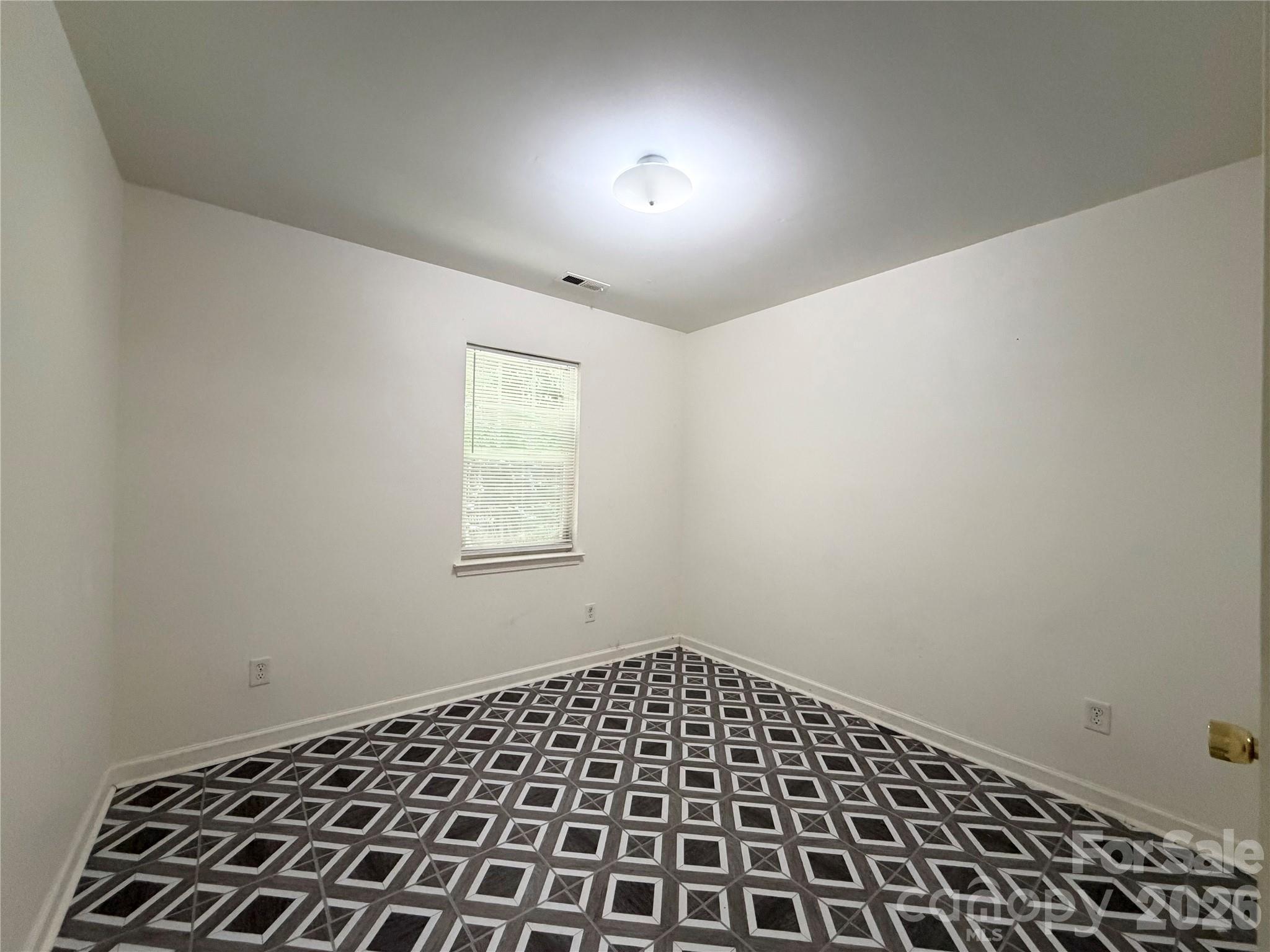 2107 Custer Street — Charlotte