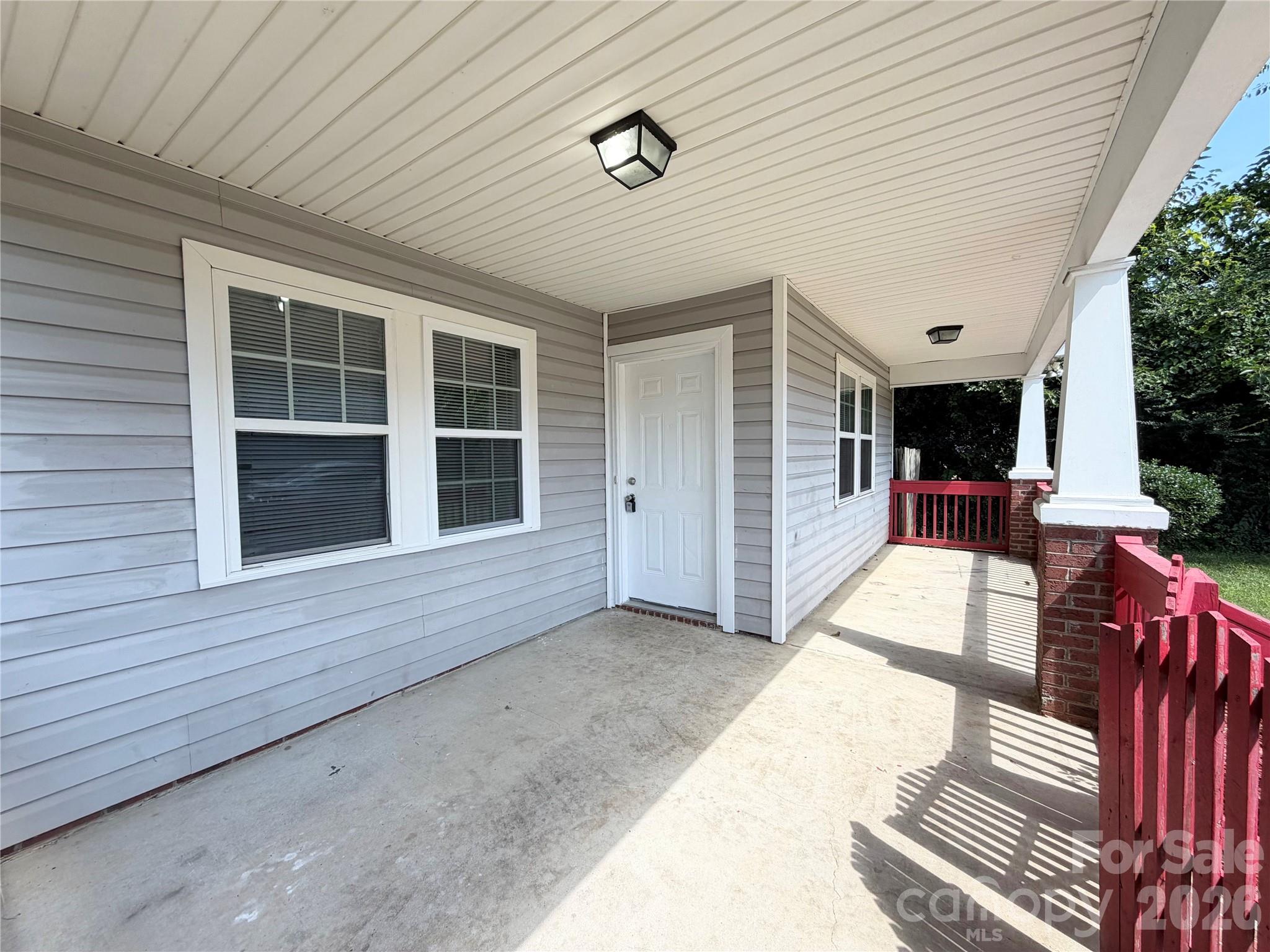 2107 Custer Street — Charlotte