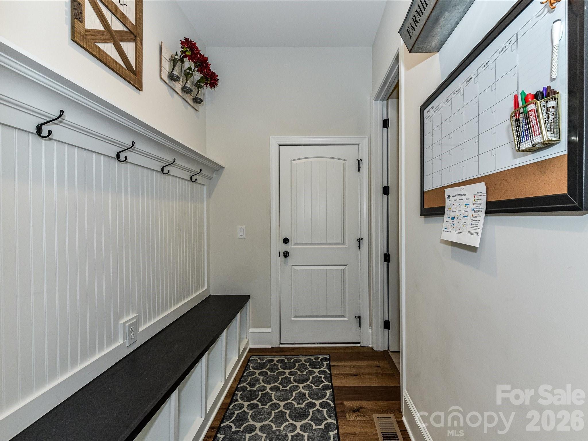 555 Shepherd Lane — Clover
