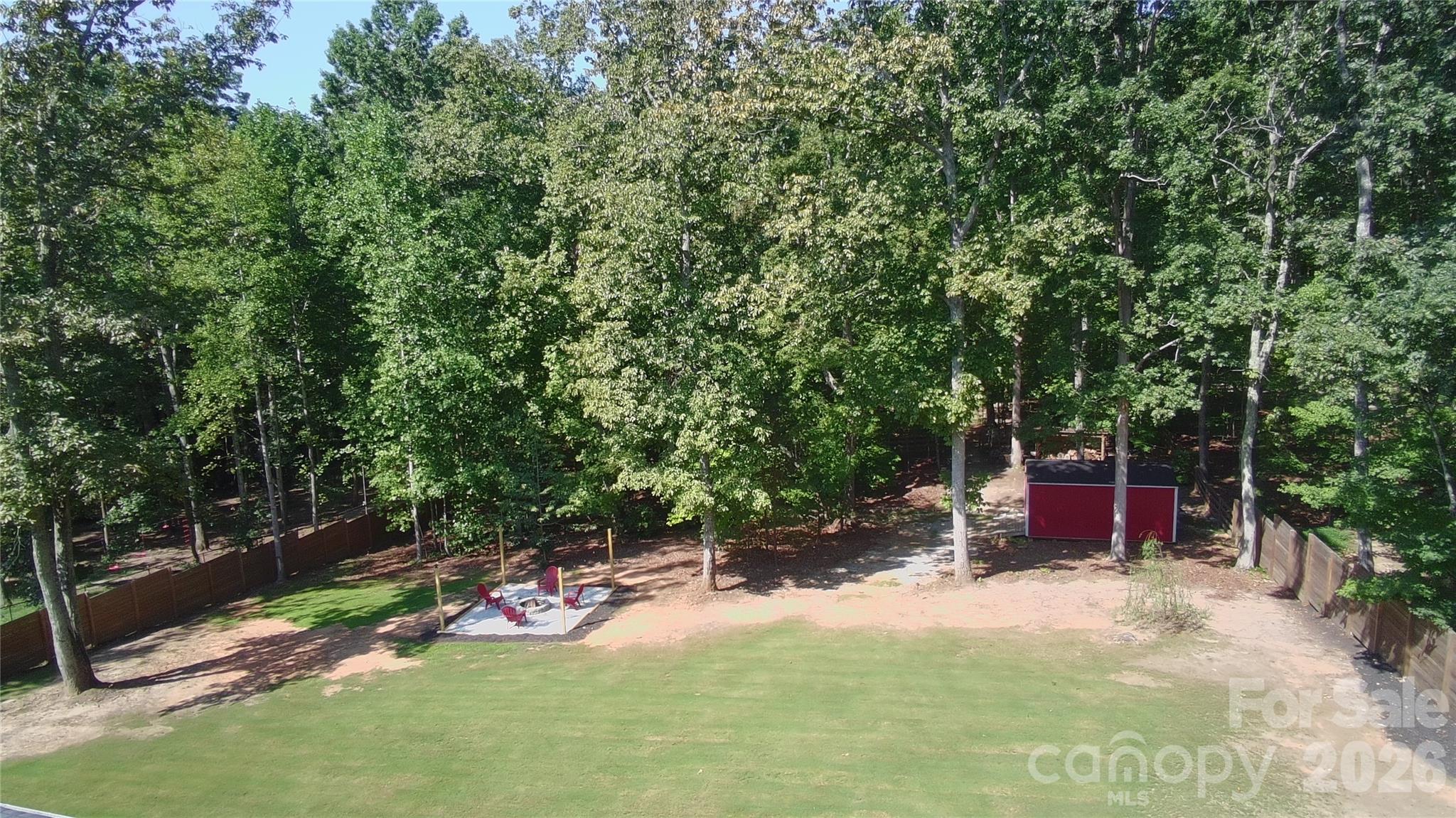 555 Shepherd Lane — Clover