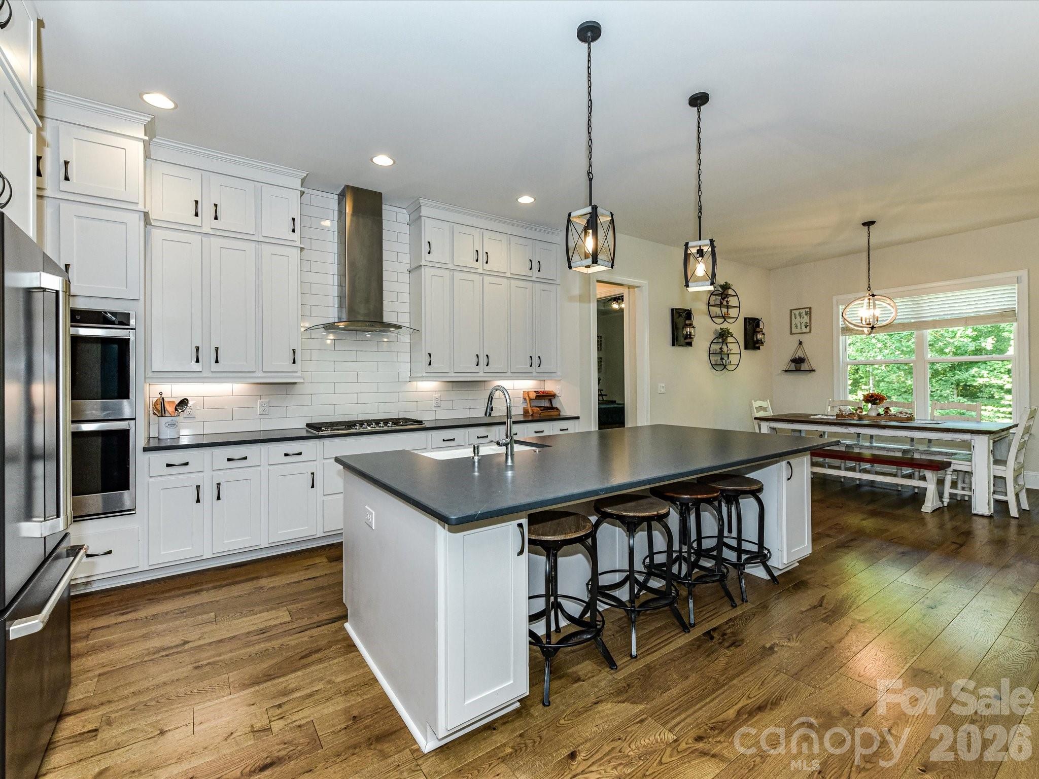 555 Shepherd Lane — Clover