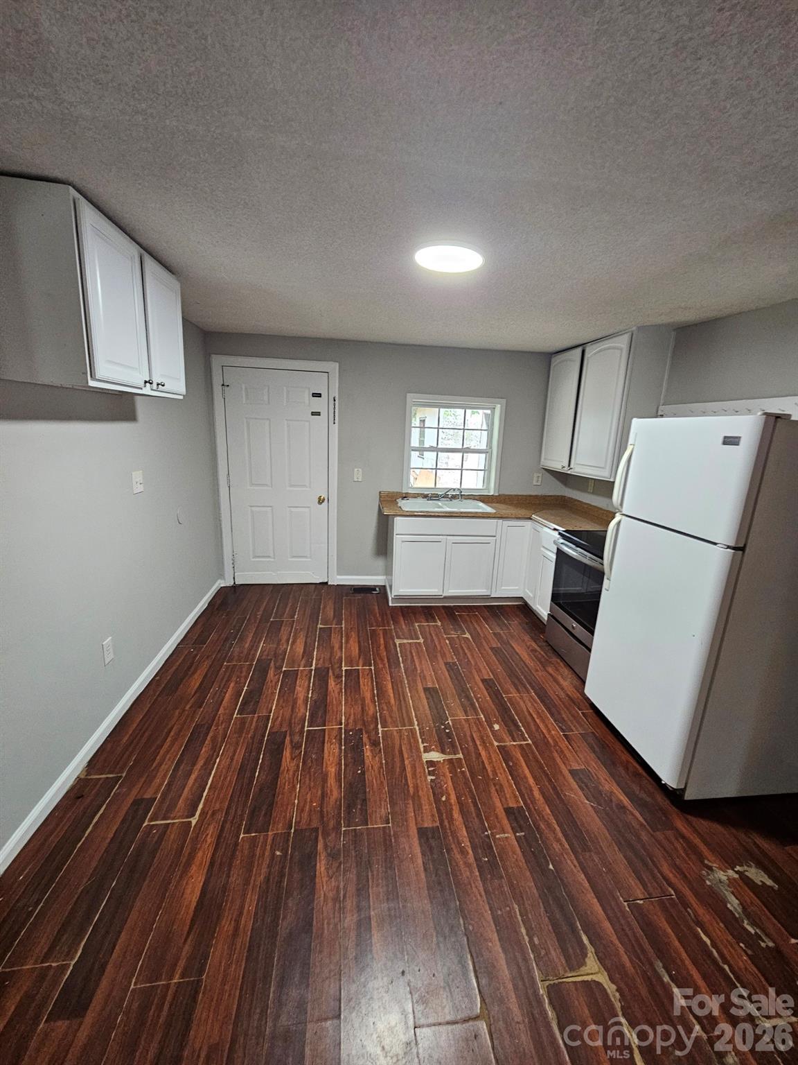 152 Winecoff Avenue NW — Concord