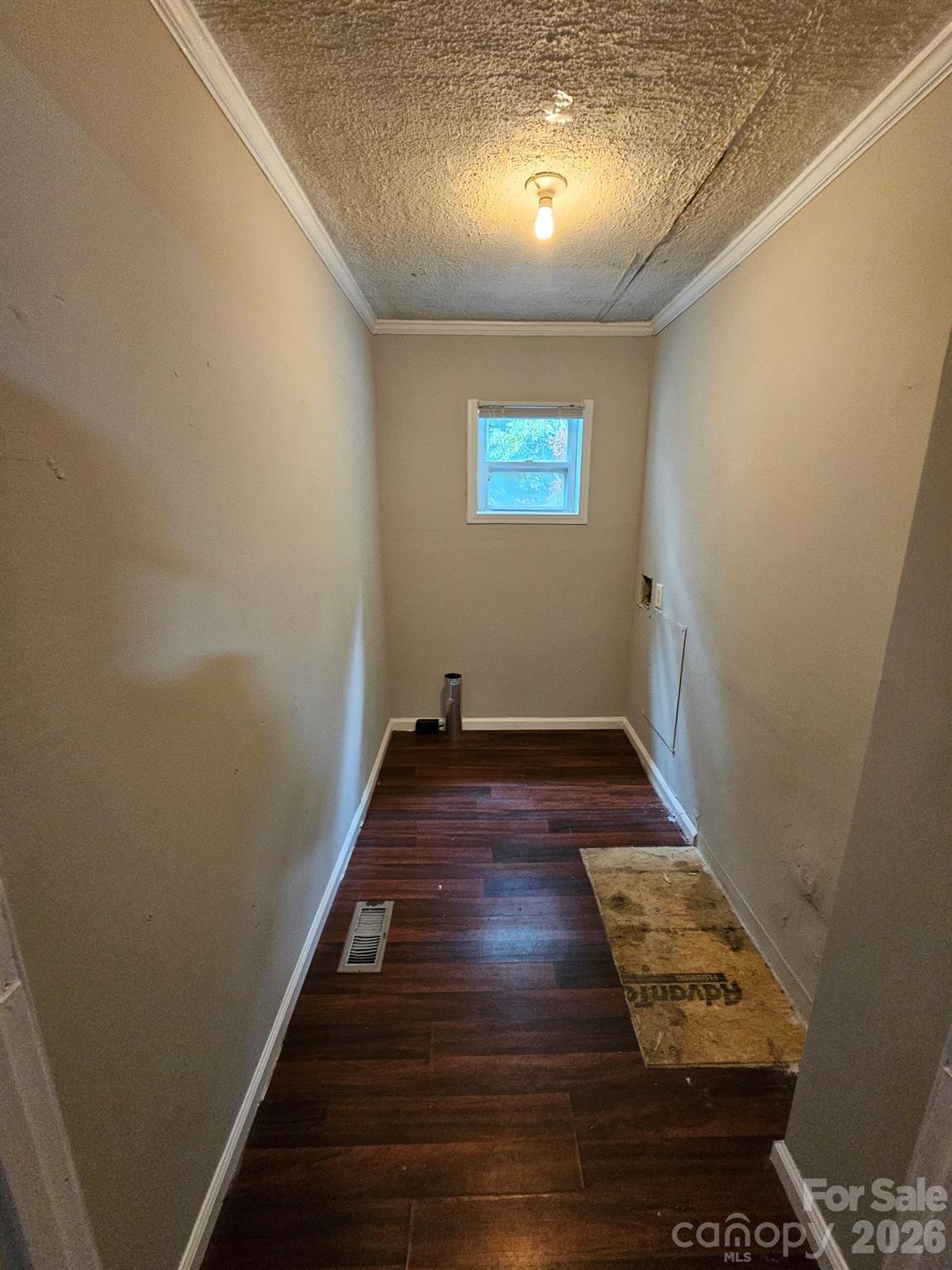 152 Winecoff Avenue NW — Concord