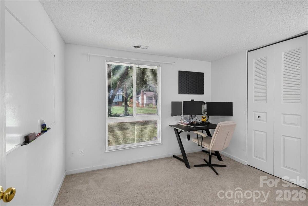 1623 Van Dyke Drive — Charlotte