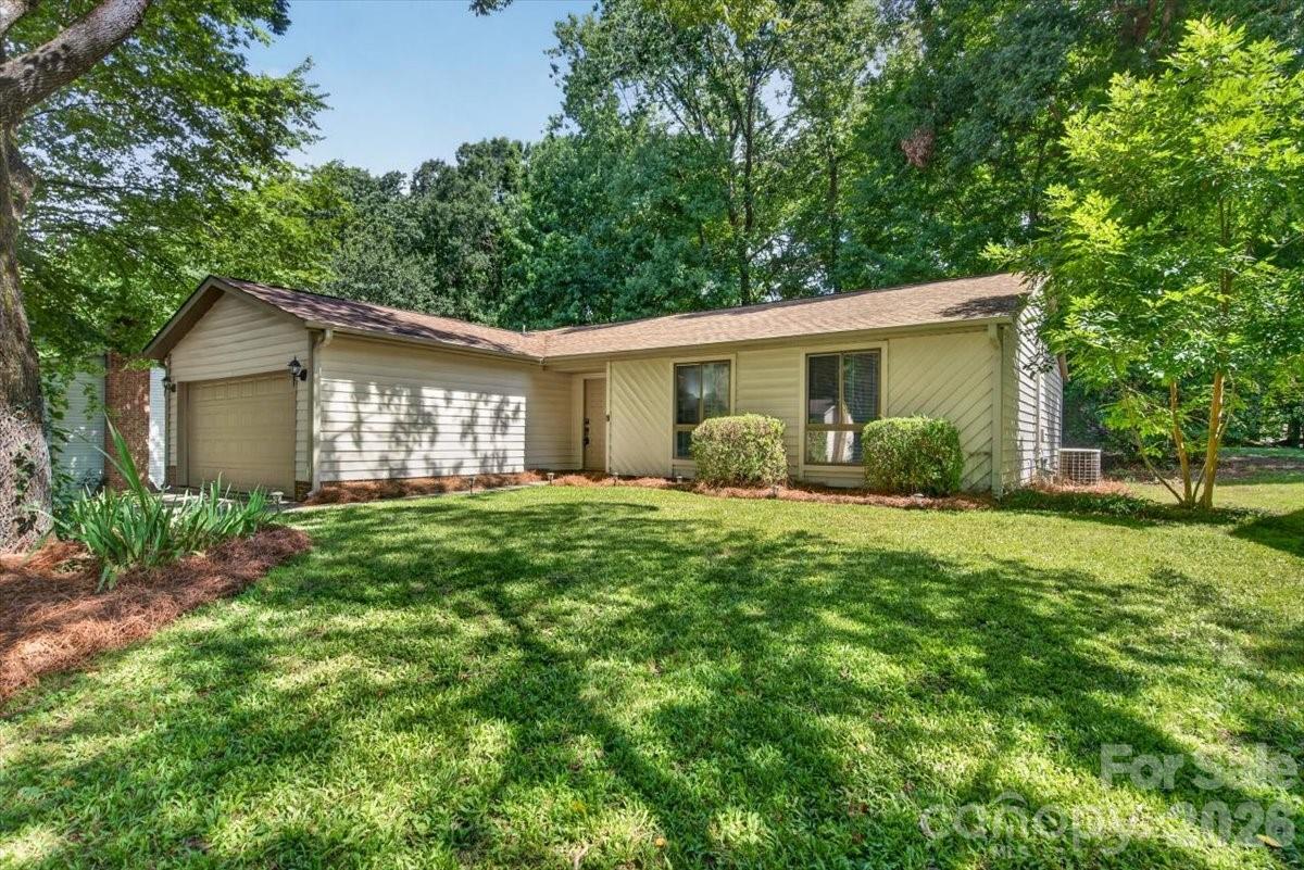 1623 Van Dyke Drive — Charlotte
