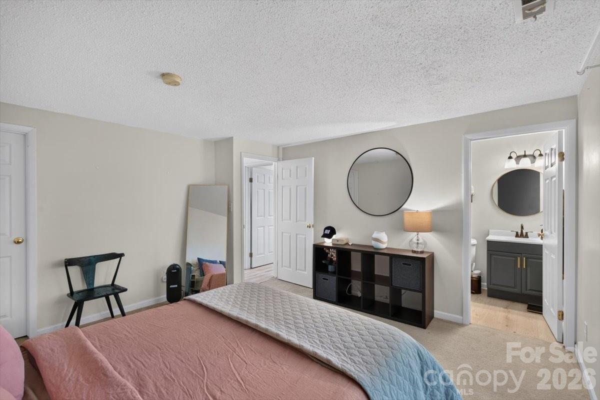1623 Van Dyke Drive — Charlotte