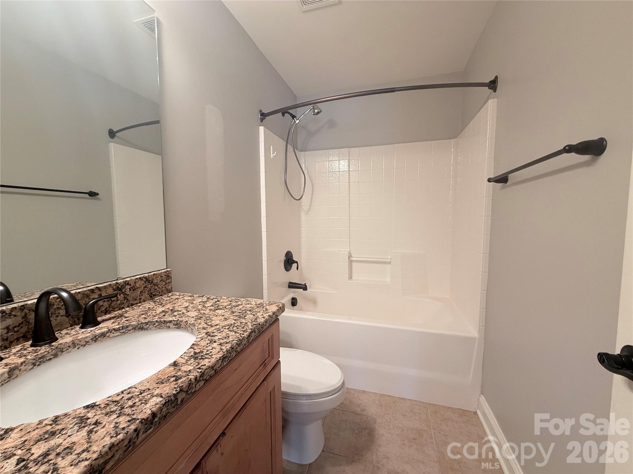 131 Lakeshore Hills Drive — Mooresville